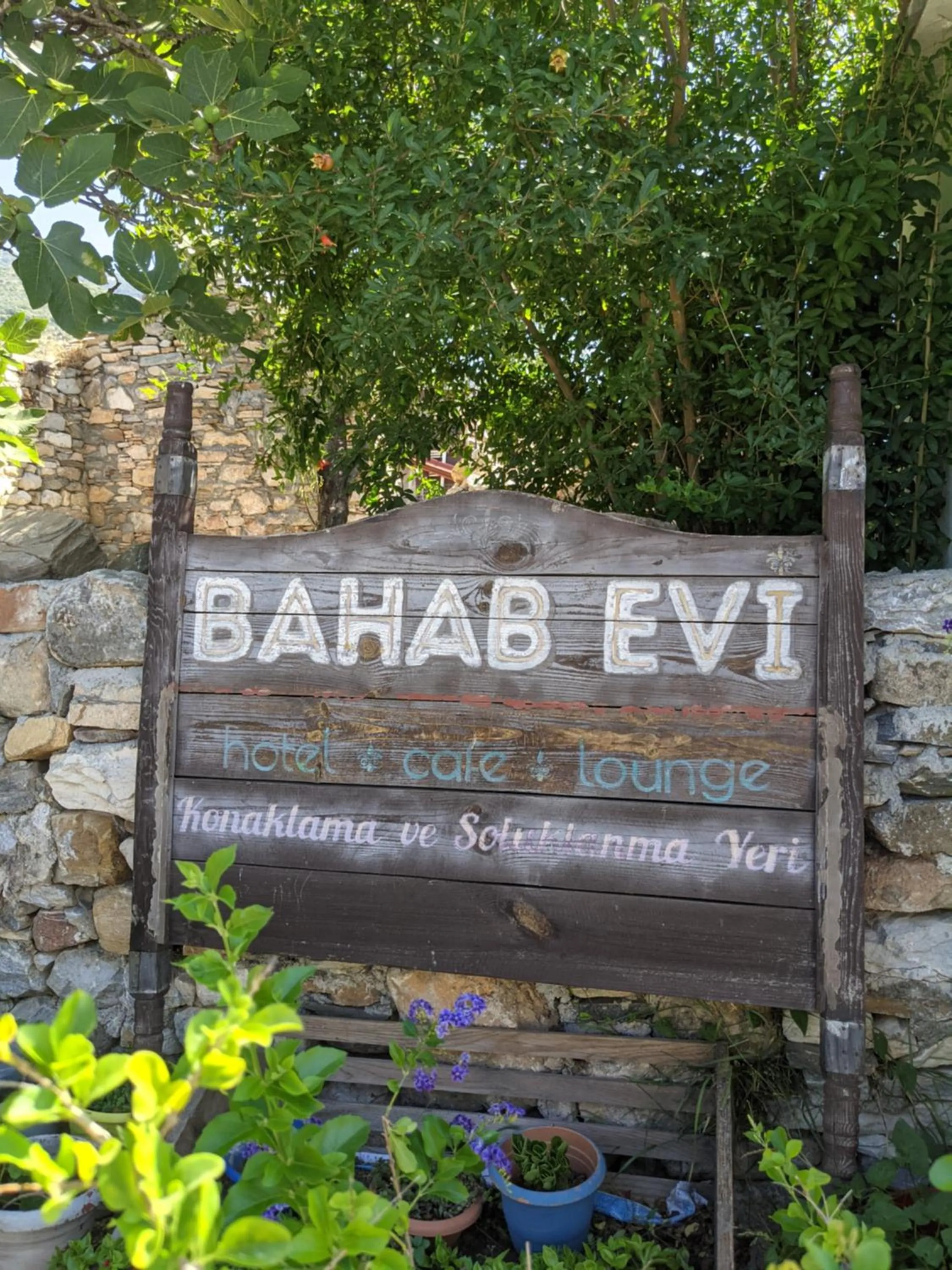 Logo/Certificate/Sign in Bahab Guest House