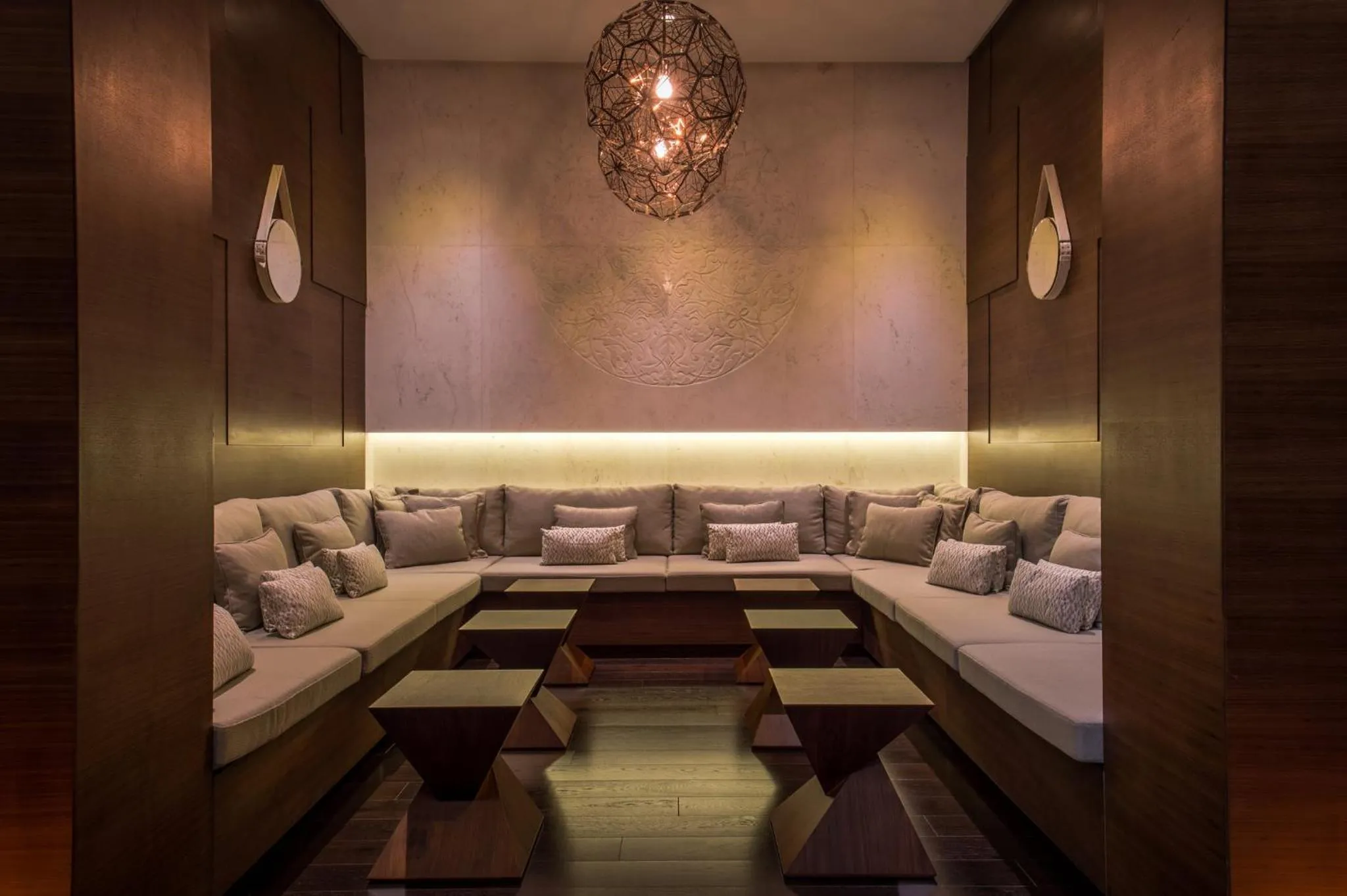 Property building, Bed in InterContinental Dubai Marina by IHG