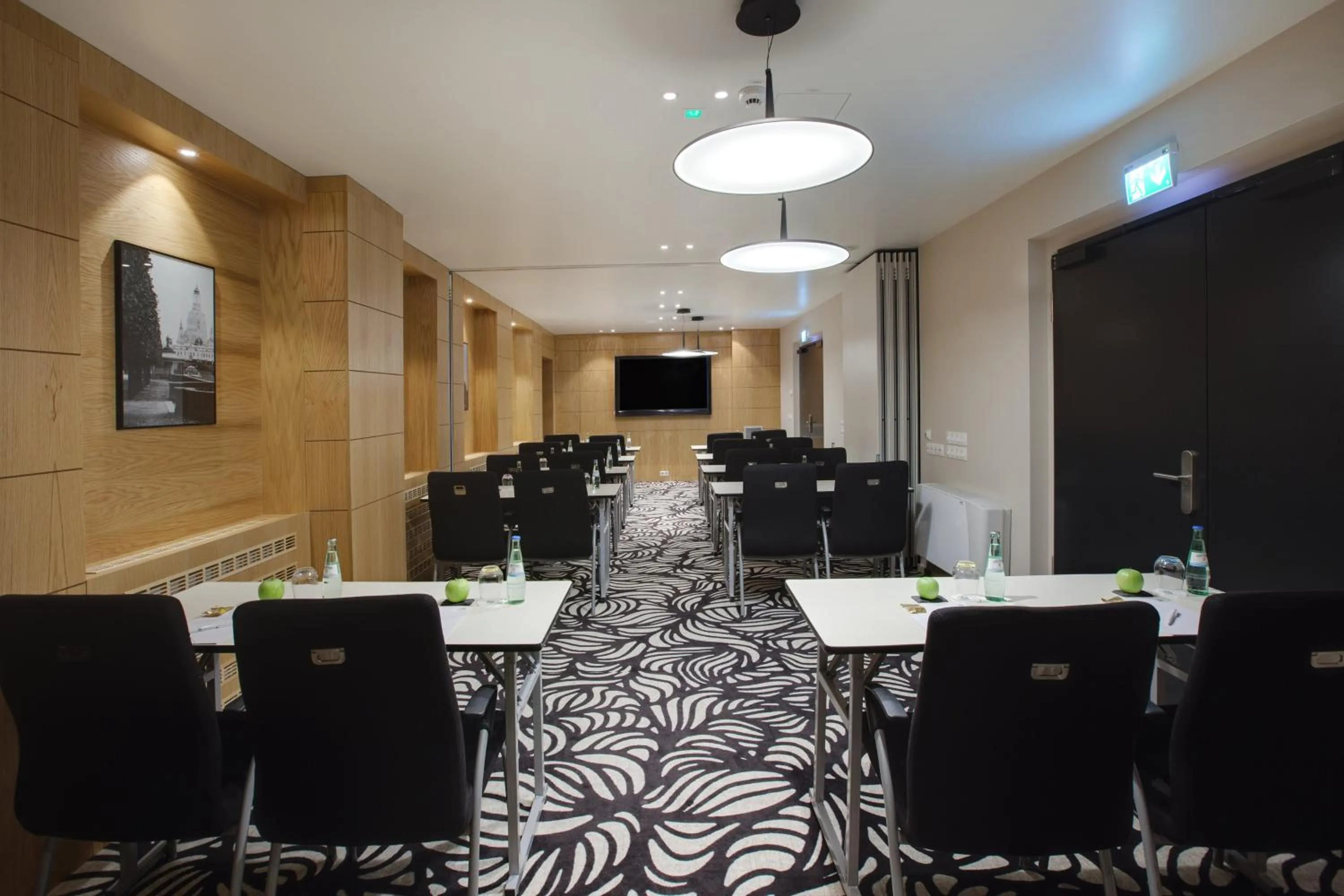 Meeting/conference room in Holiday Inn Dresden - Am Zwinger by IHG