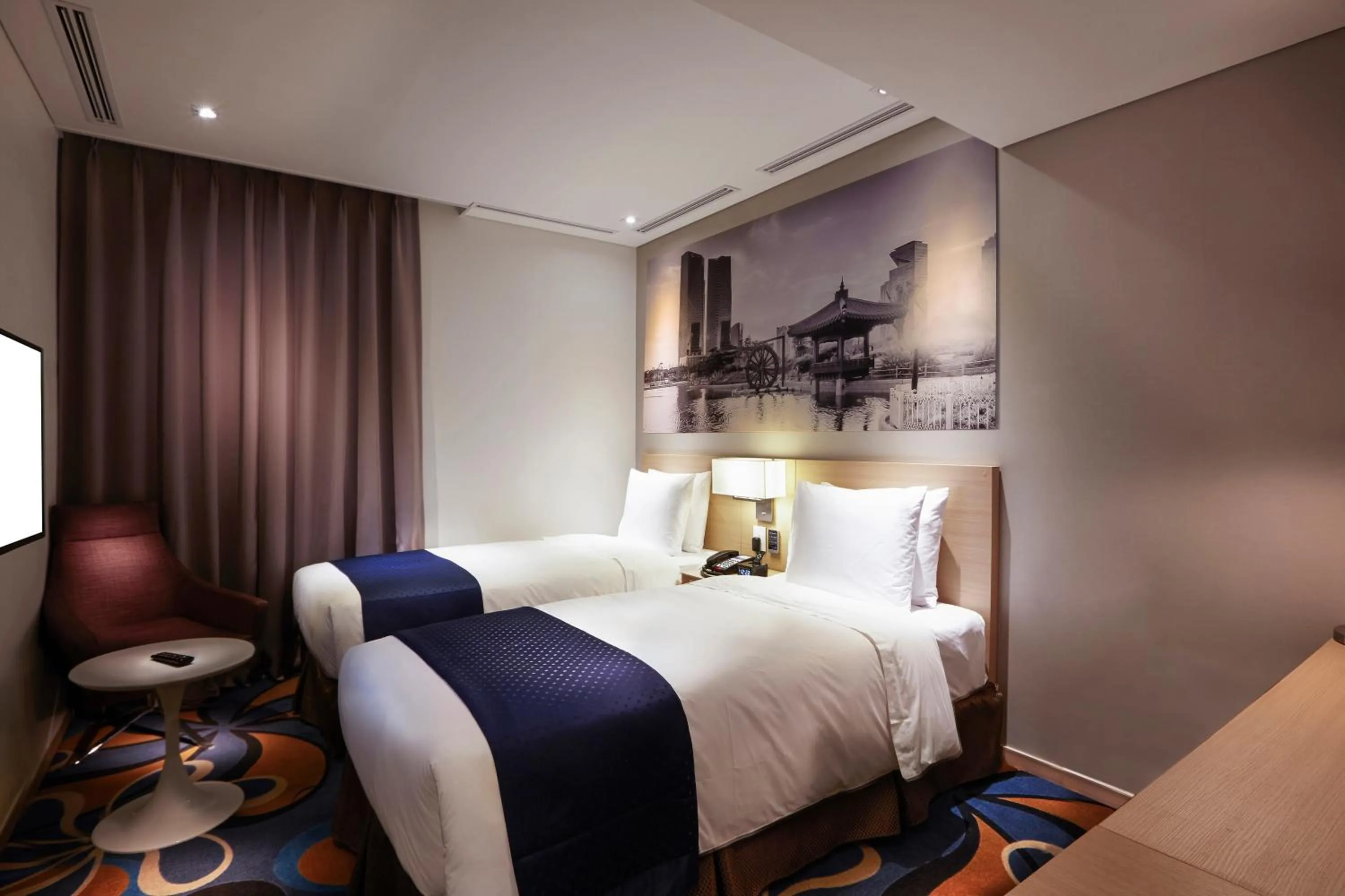 Bed in Travelodge Myeongdong Euljiro