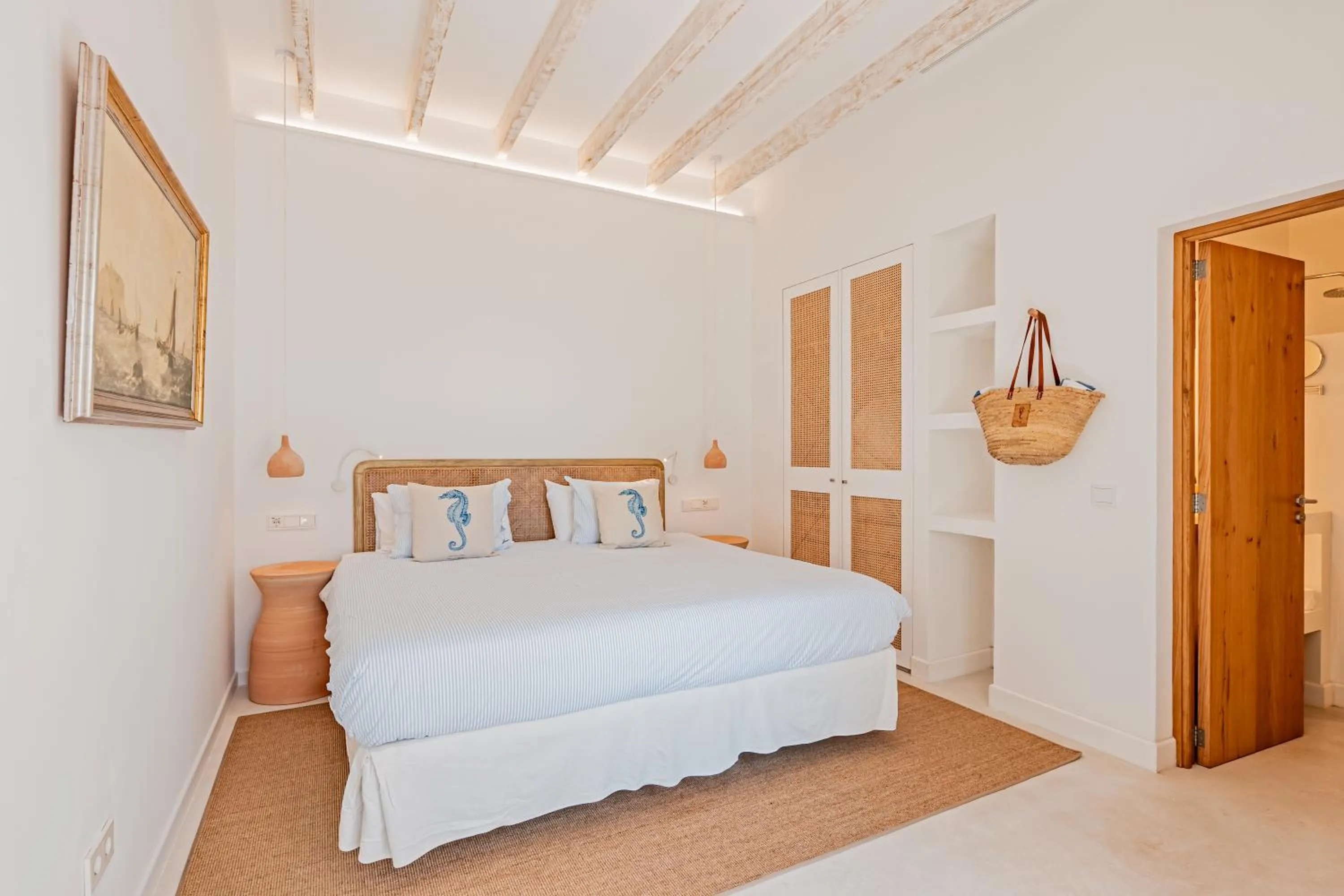 Photo of the whole room, Bed in The Sea Club