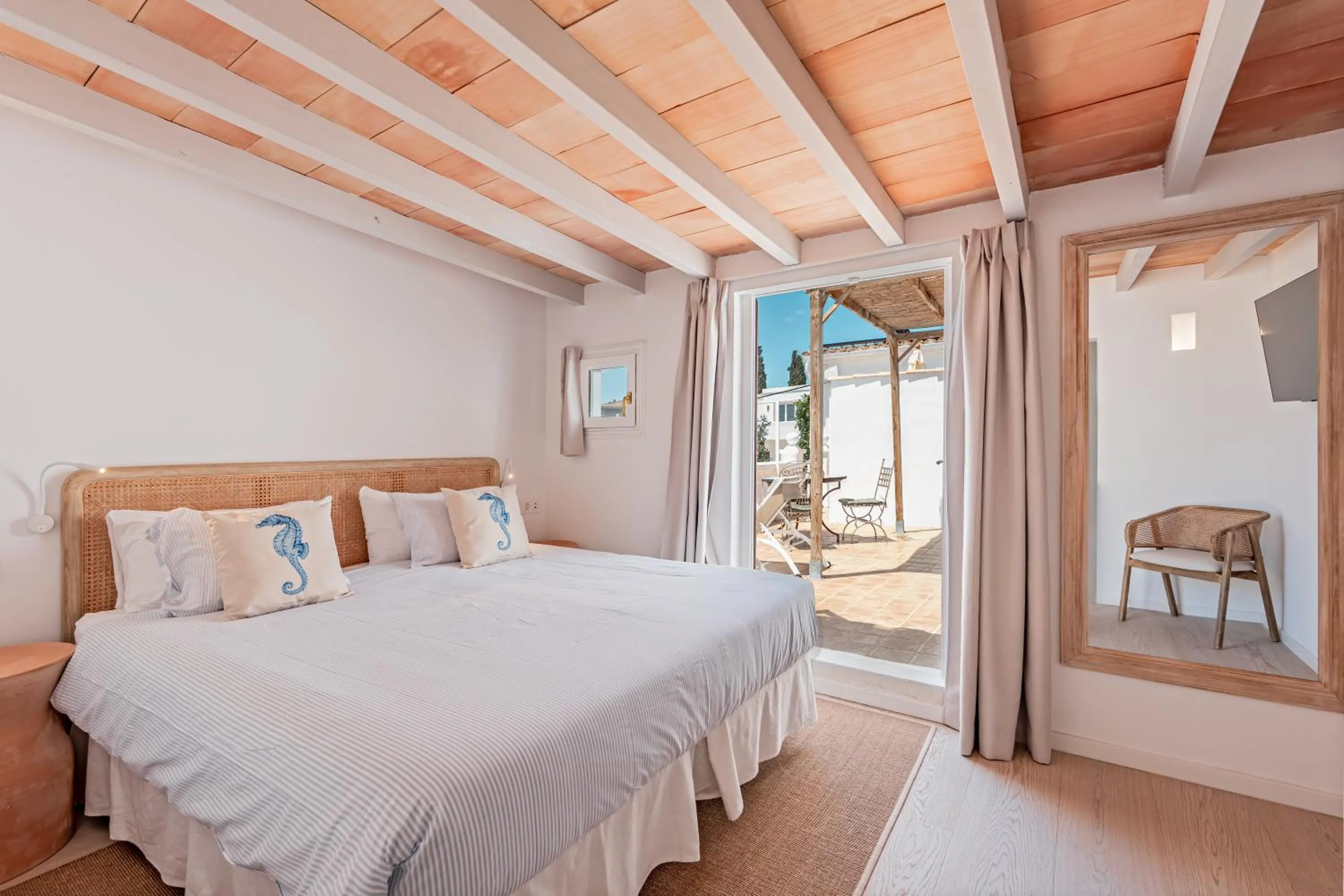 Photo of the whole room, Bed in The Sea Club