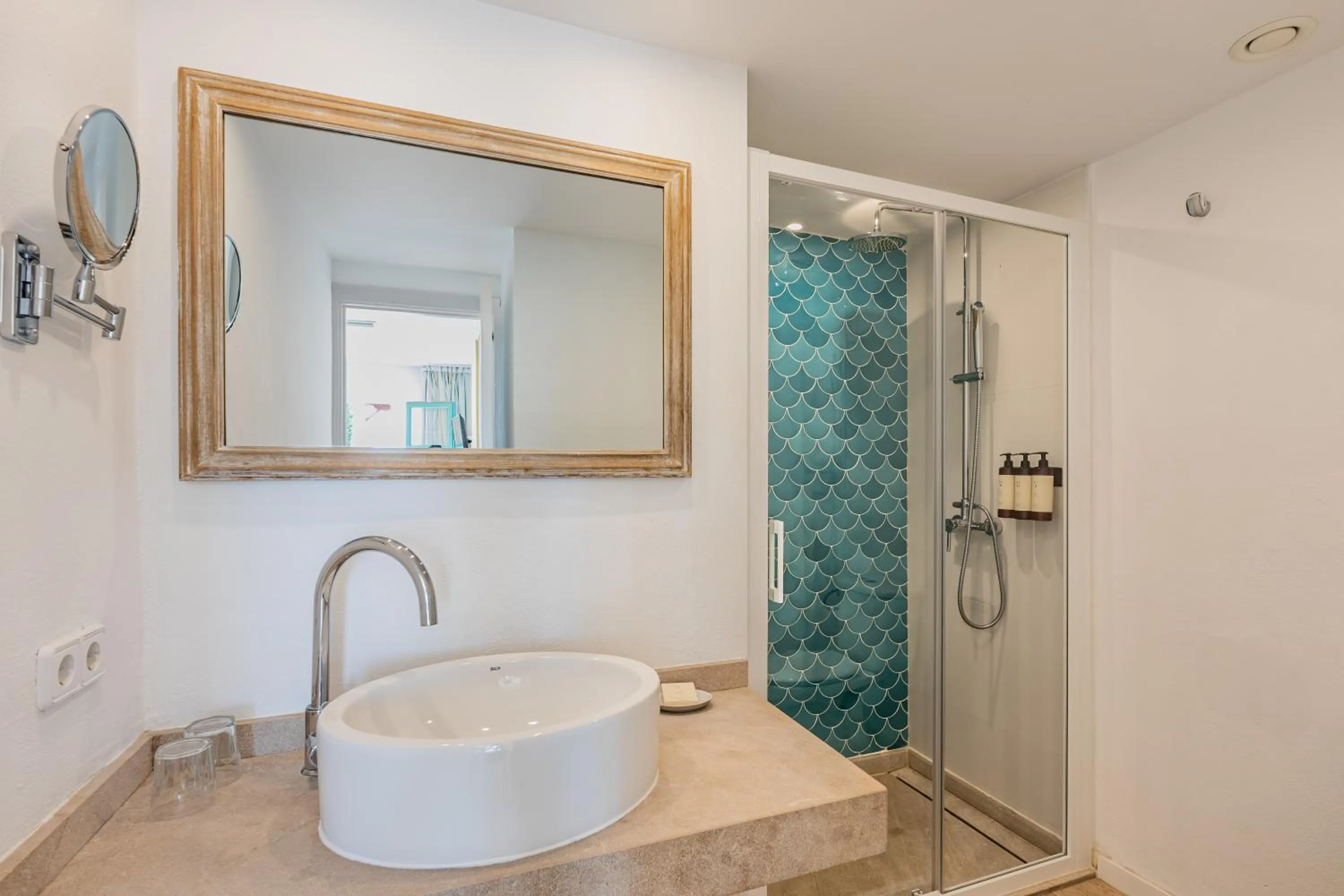 Bathroom in The Sea Club