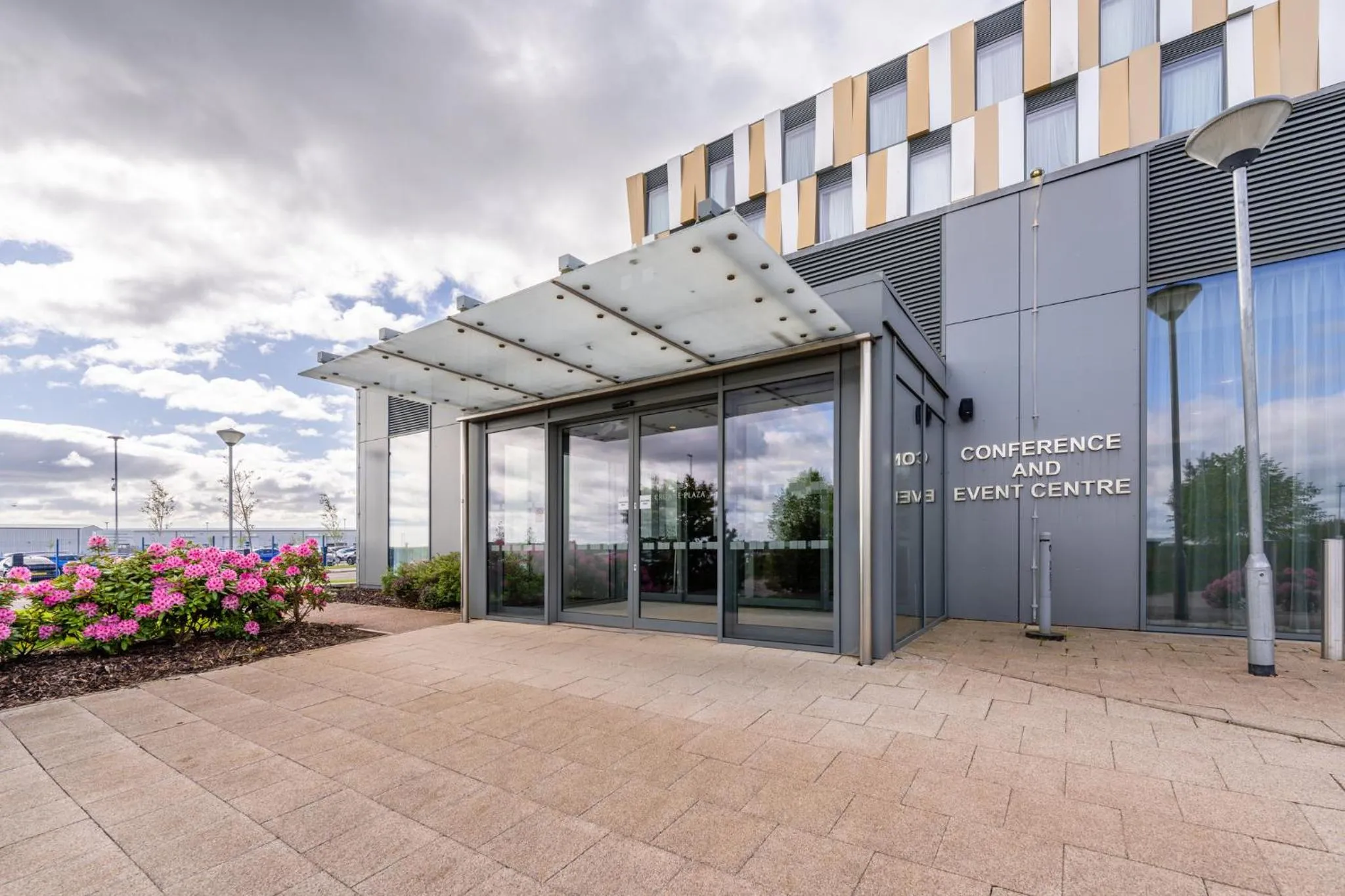 Meeting/conference room in Crowne Plaza Aberdeen Airport by IHG