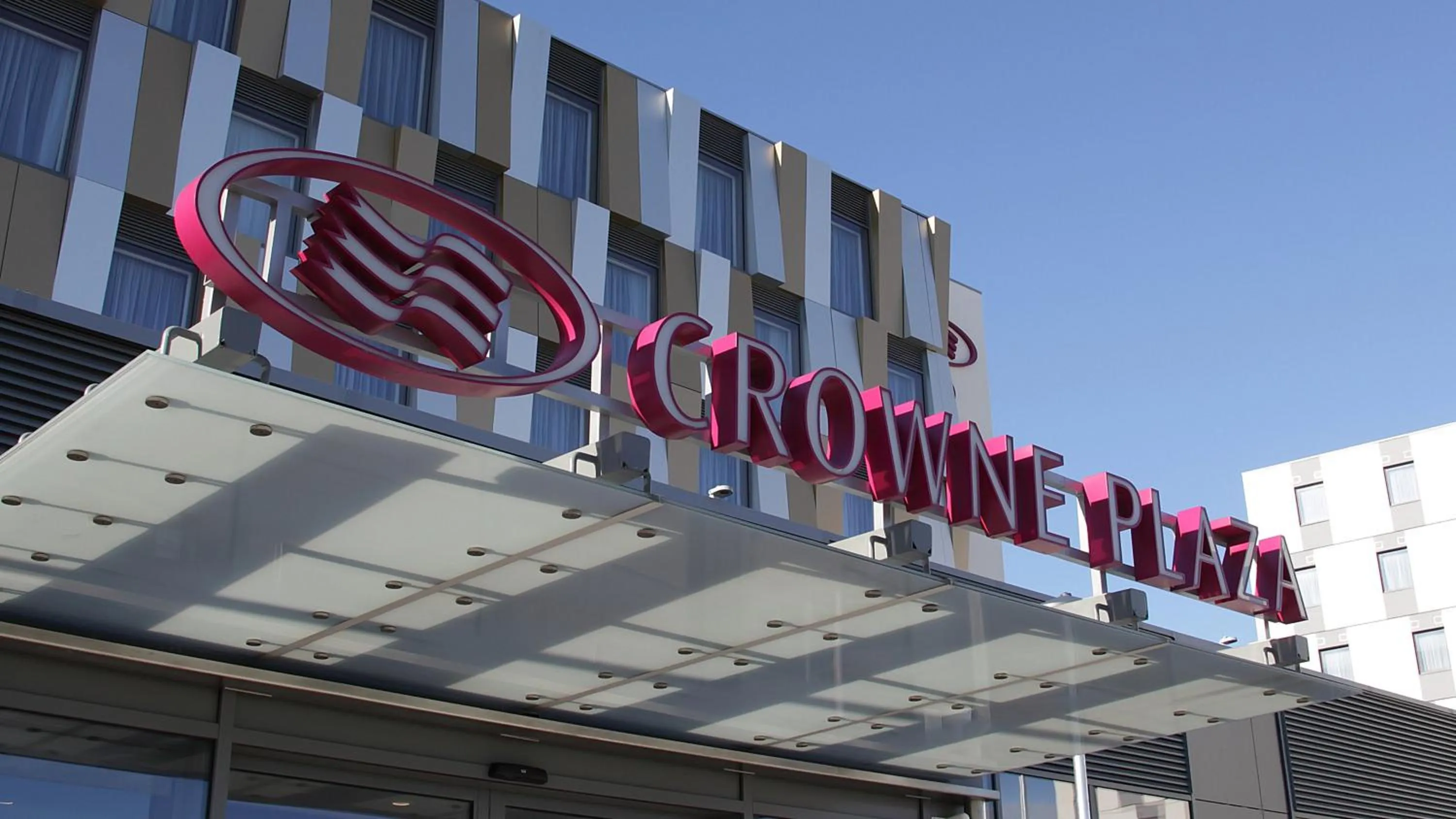 Property building in Crowne Plaza Aberdeen Airport by IHG