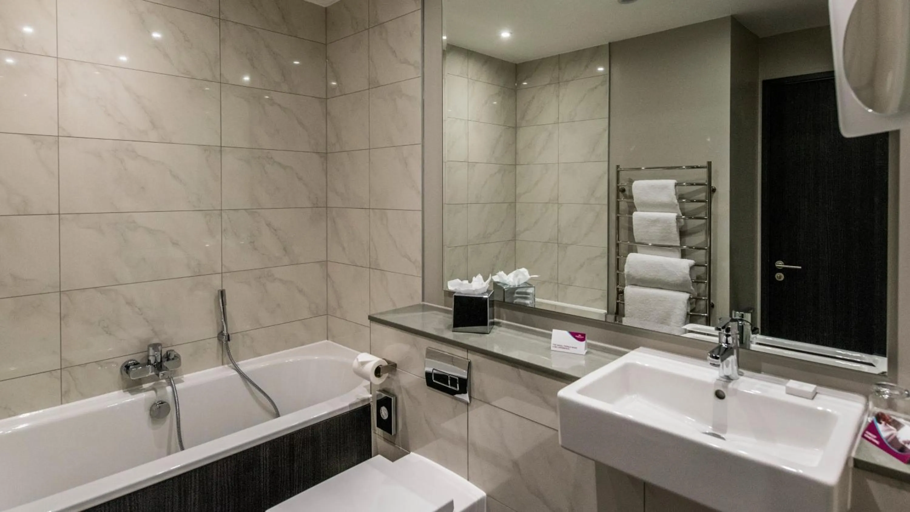 Bathroom in Crowne Plaza Aberdeen Airport by IHG