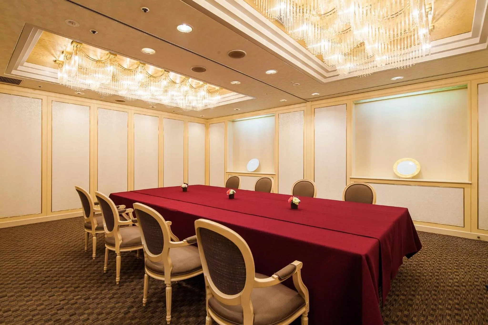 Banquet/Function facilities in ANA Crowne Plaza Matsuyama by IHG