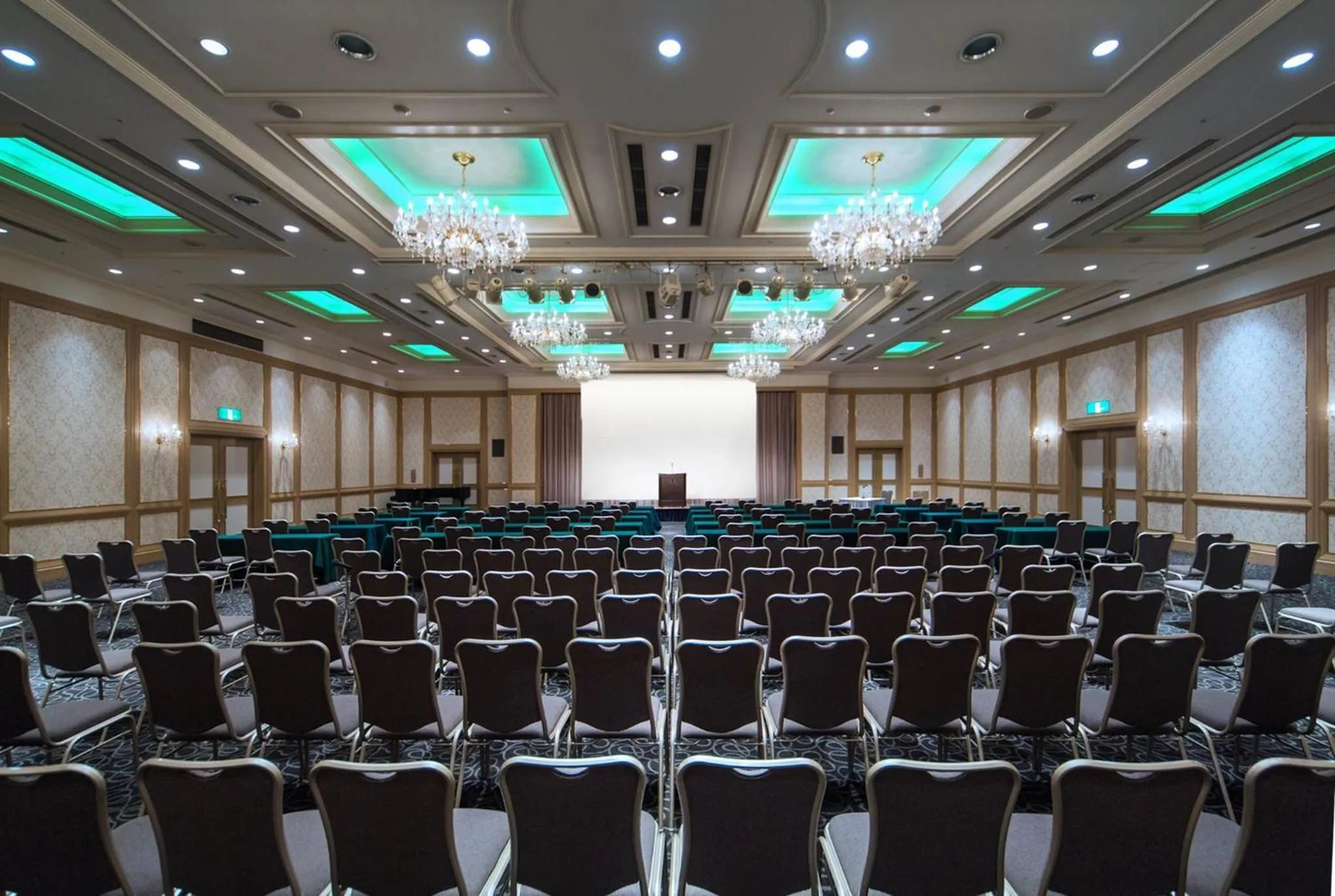 Meeting/conference room in ANA Crowne Plaza Matsuyama by IHG