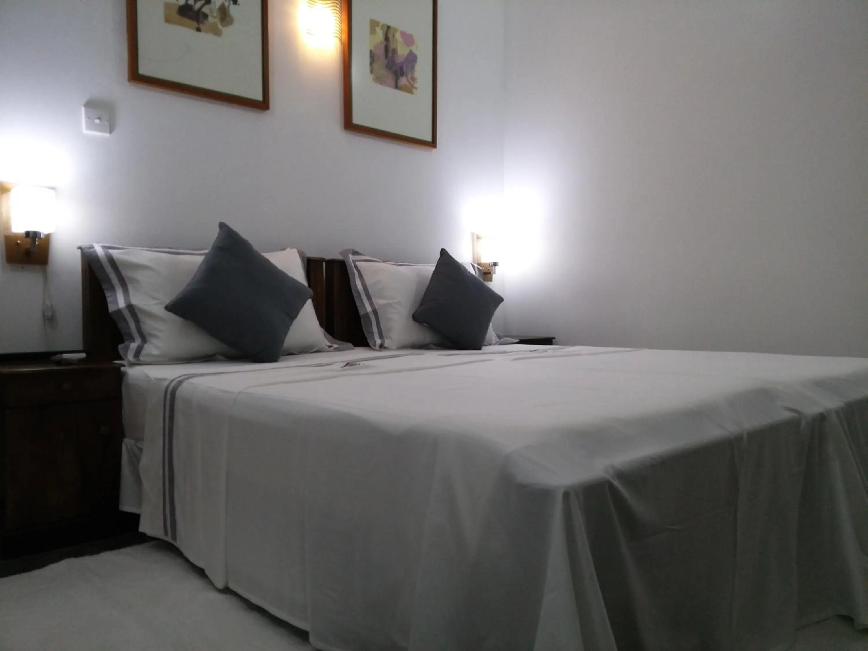 Bedroom in West Dene