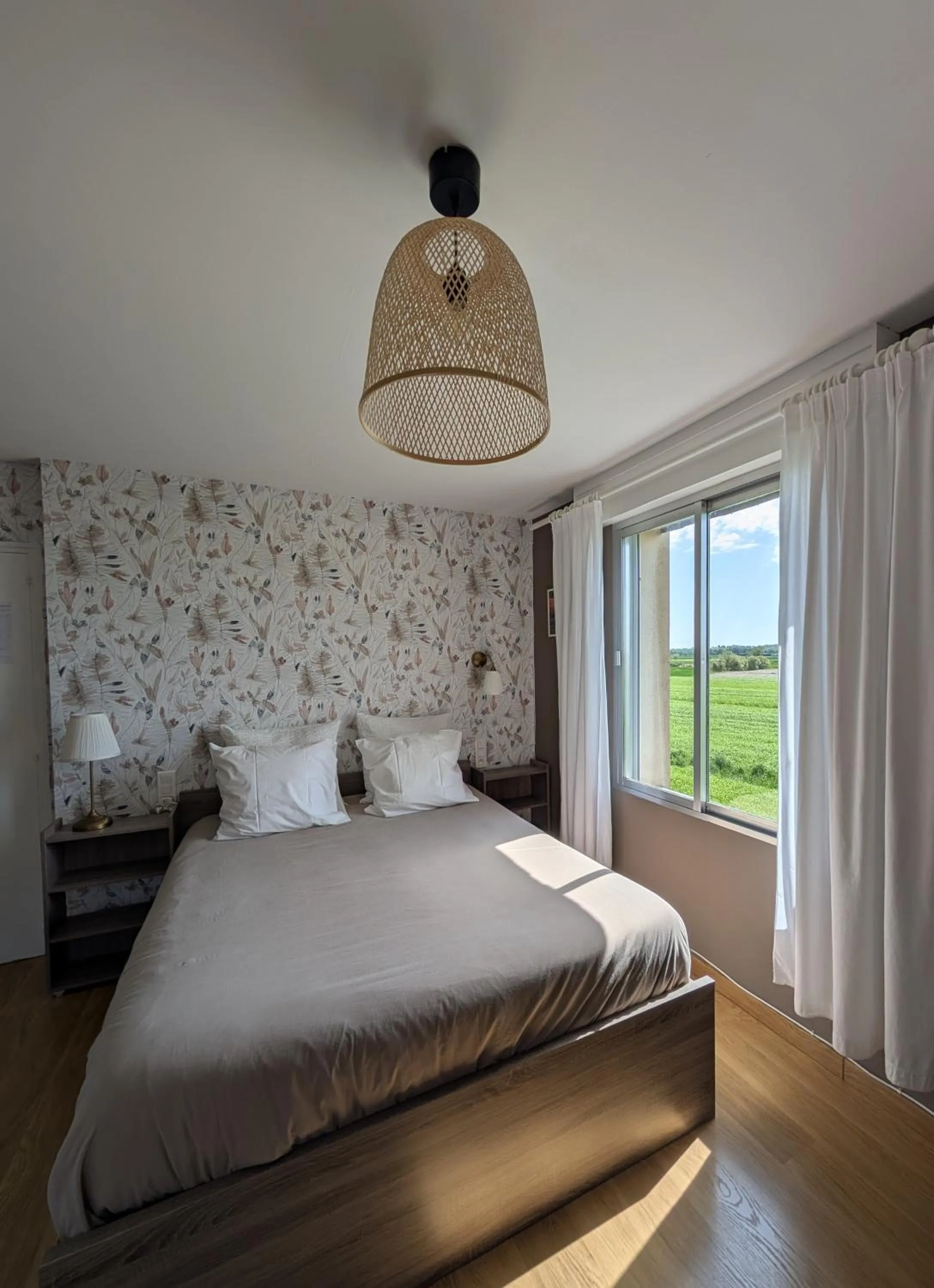 Double Room in A l'ombre du Mont Saint Michel - Bed & Breakfast, Chambres d'hôtes
