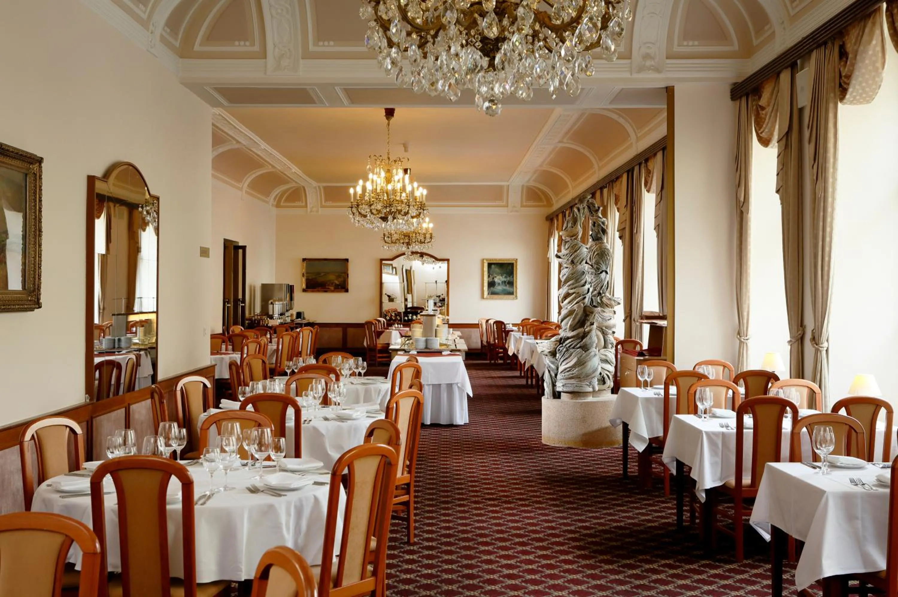 Buffet breakfast in OREA Hotel Anglický Dvůr Mariánské Lázně