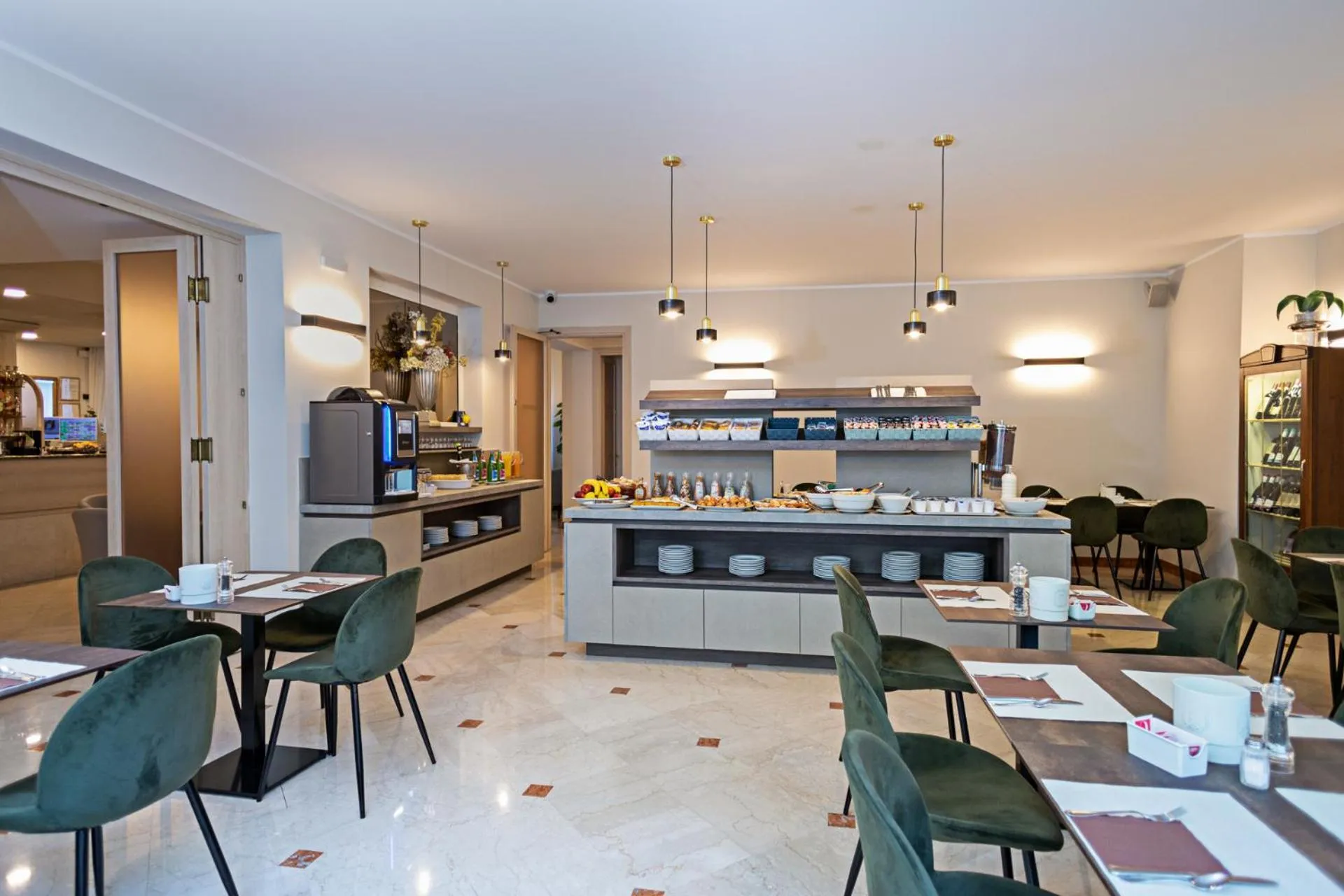 Breakfast in Hotel GARDENIA & Villa CHARME Adults Friendly 4Star service