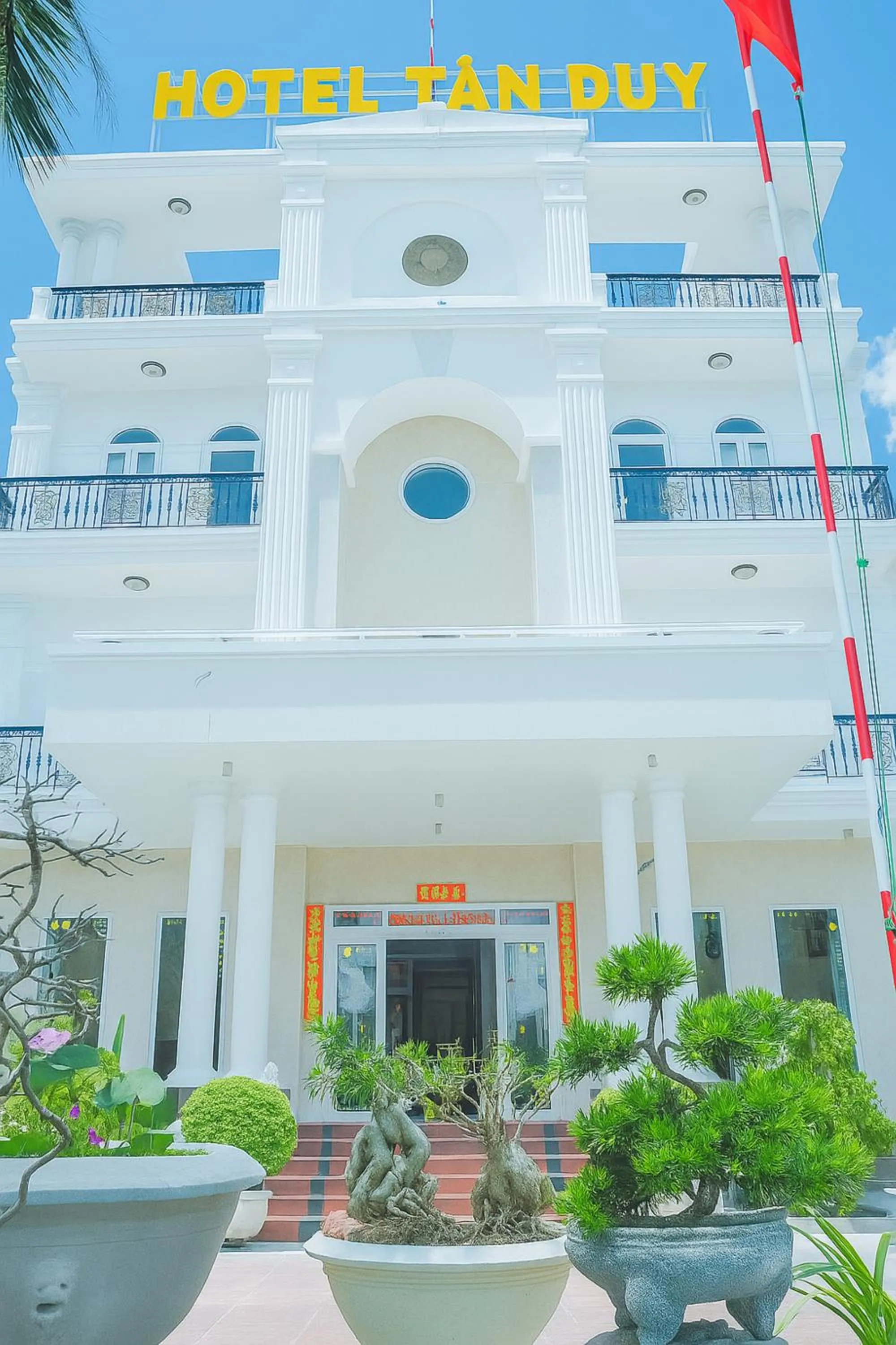 Property building in Tan Duy Hotel