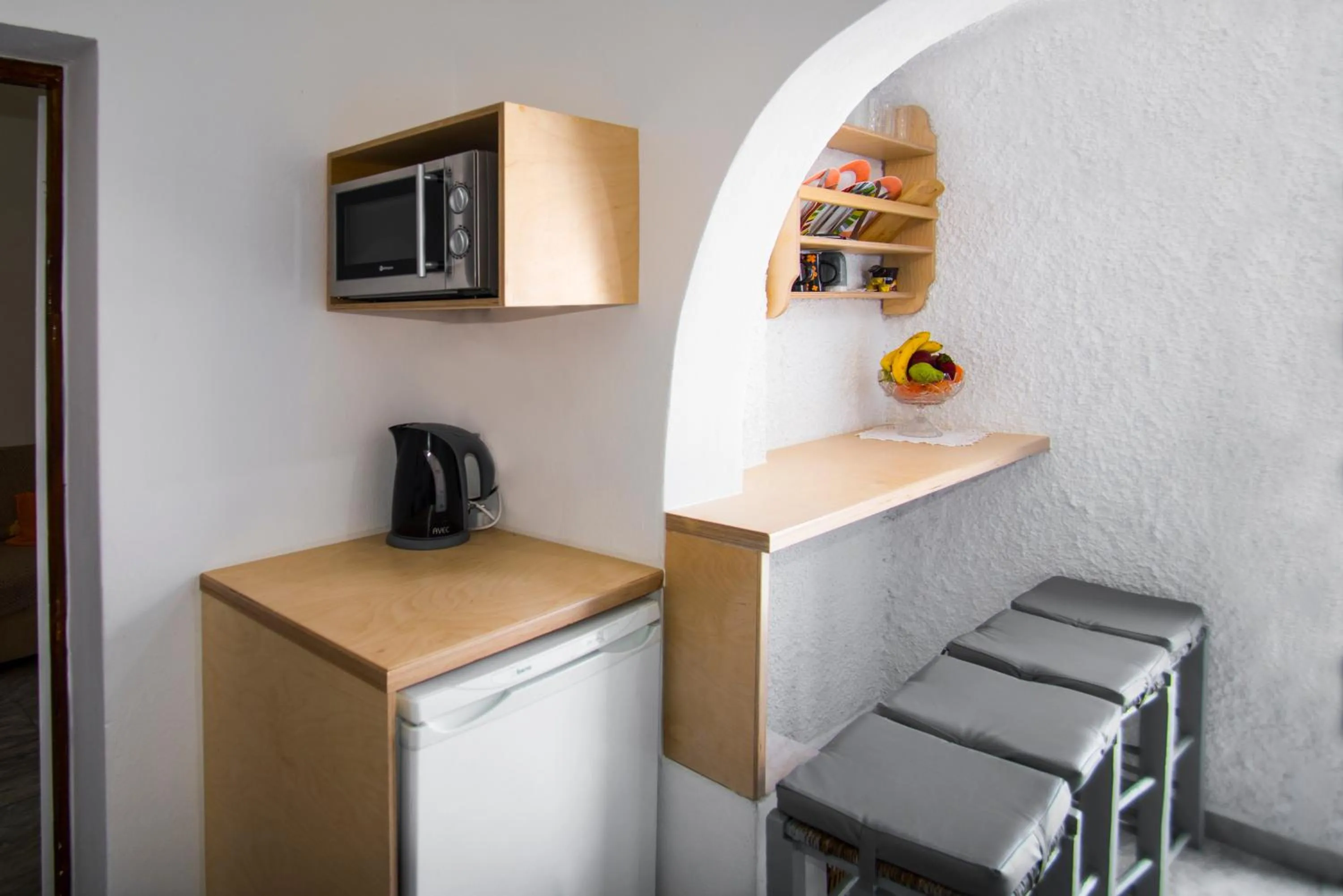 minibar in Smarula Villa