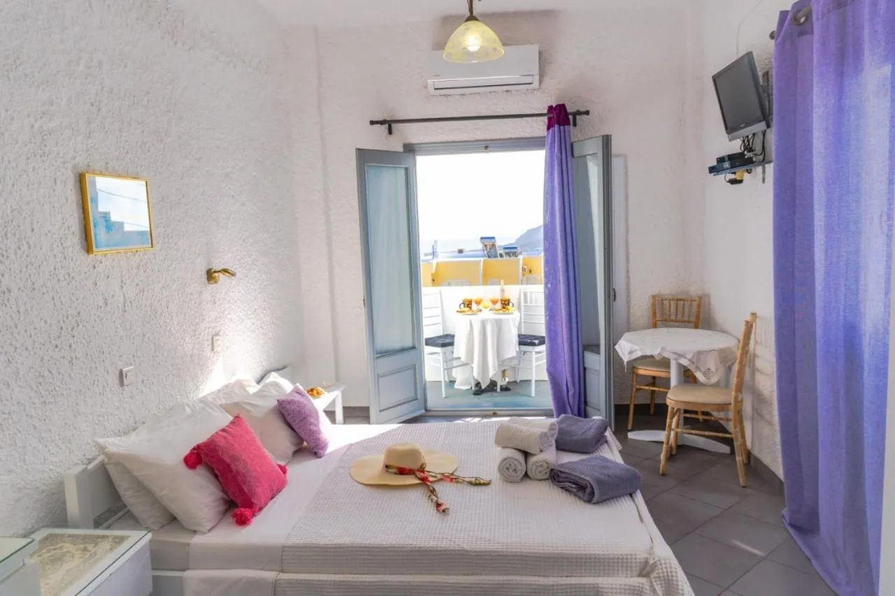 Bed in Smarula Villa