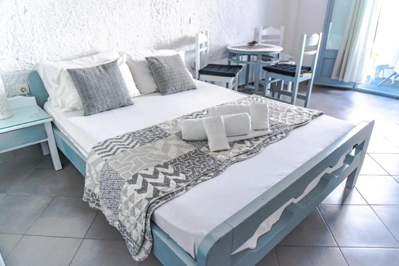 Bed in Smarula Villa
