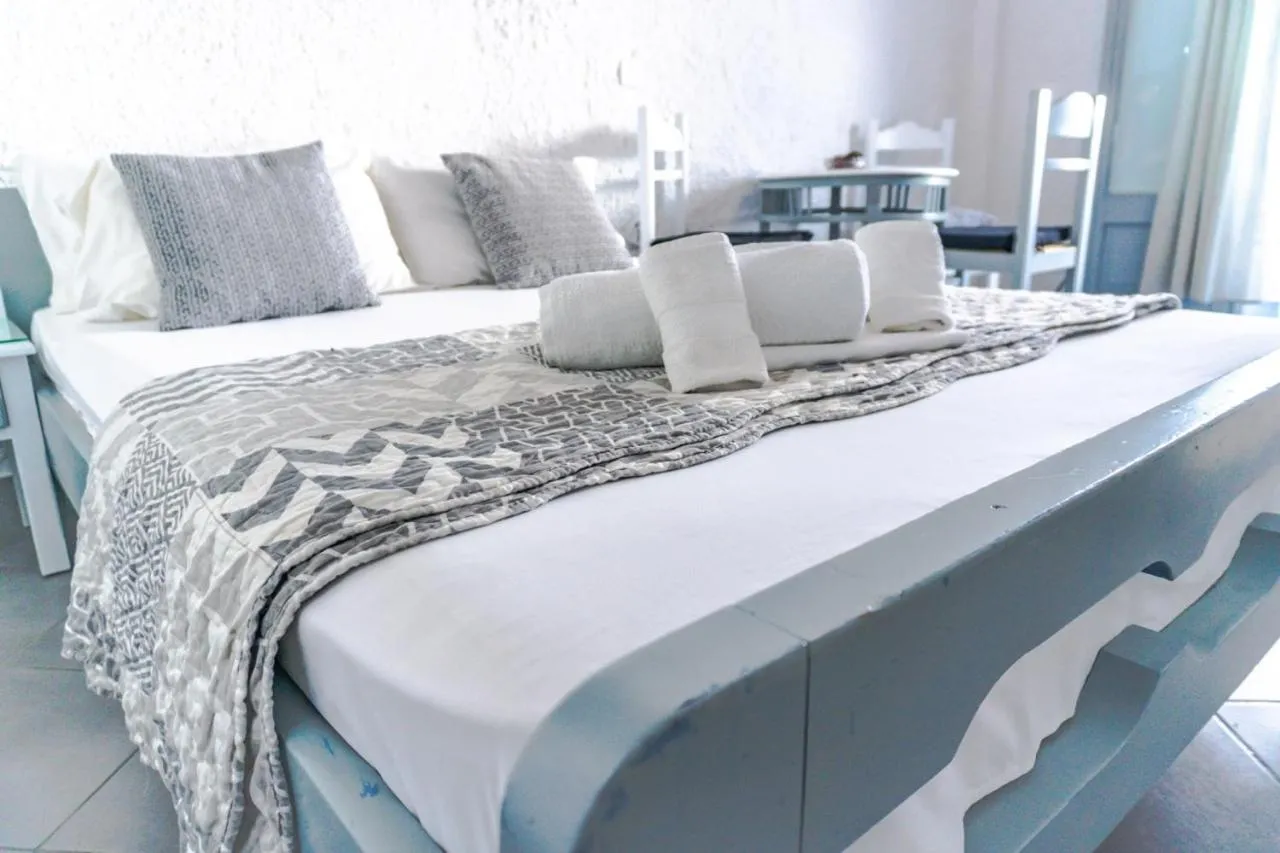 Bed in Smarula Villa