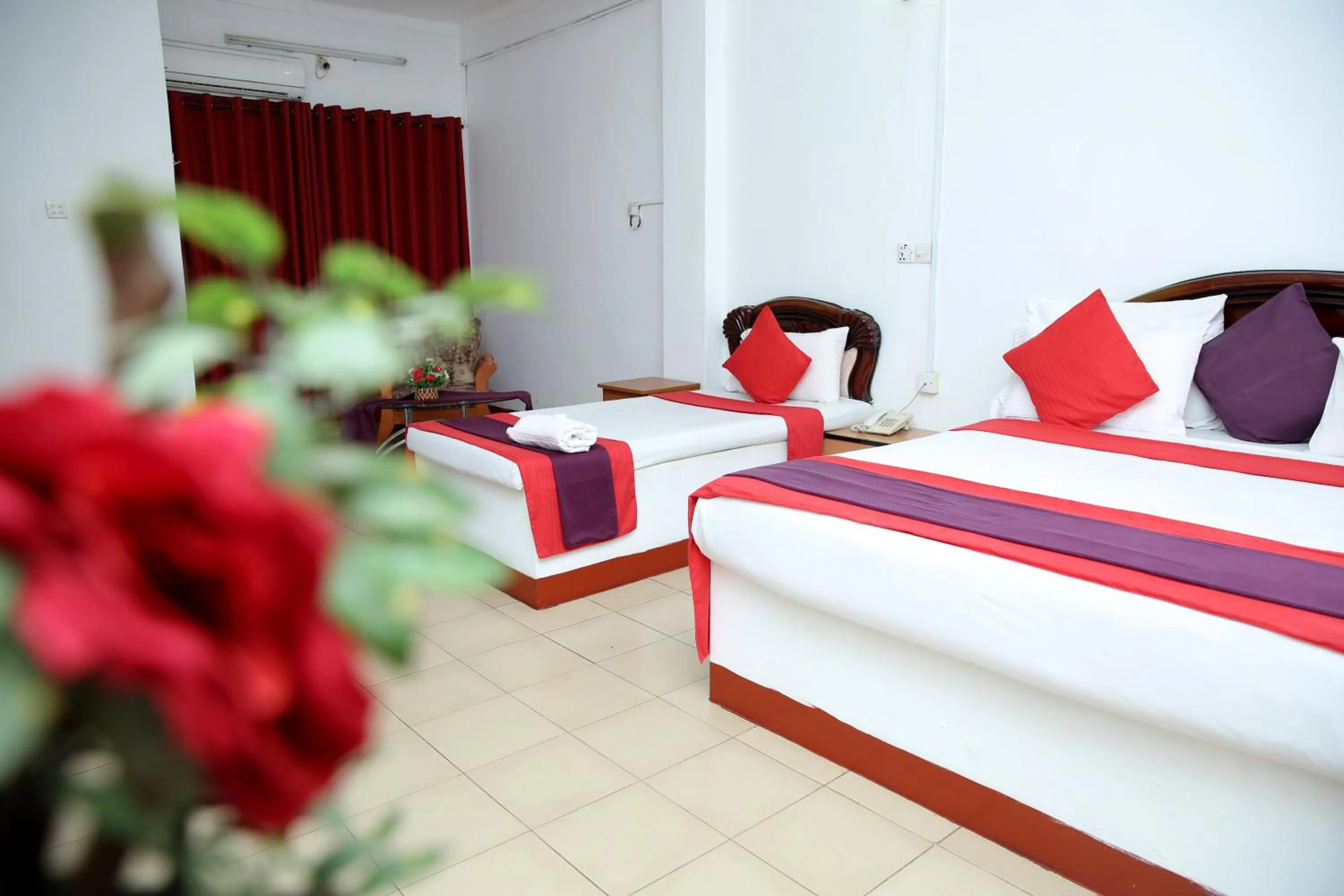 Photo of the whole room, Bed in Hotel Nelly Vavuniya