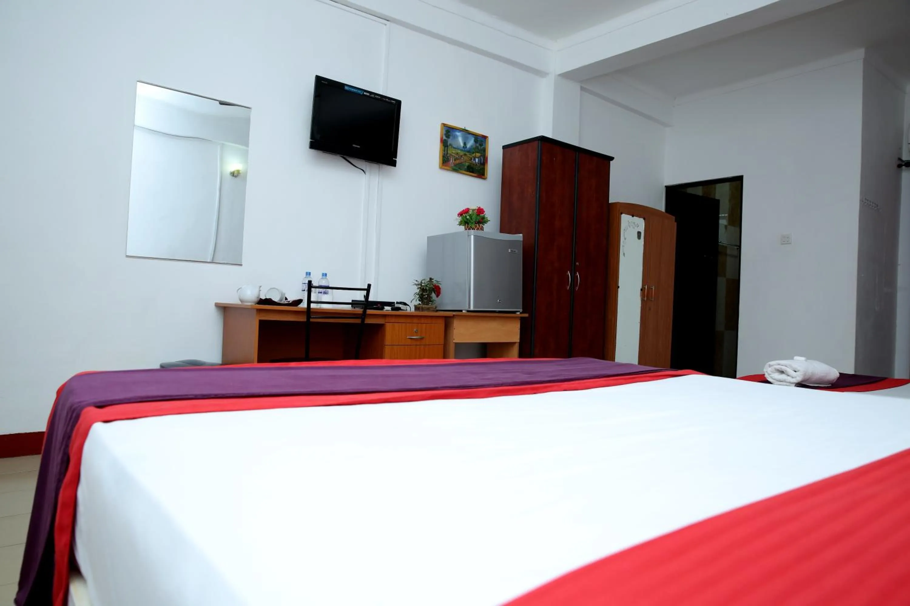 Photo of the whole room, Bed in Hotel Nelly Vavuniya