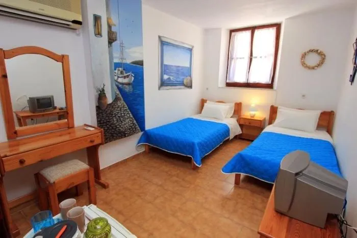 Bed in Symi Center Hotel