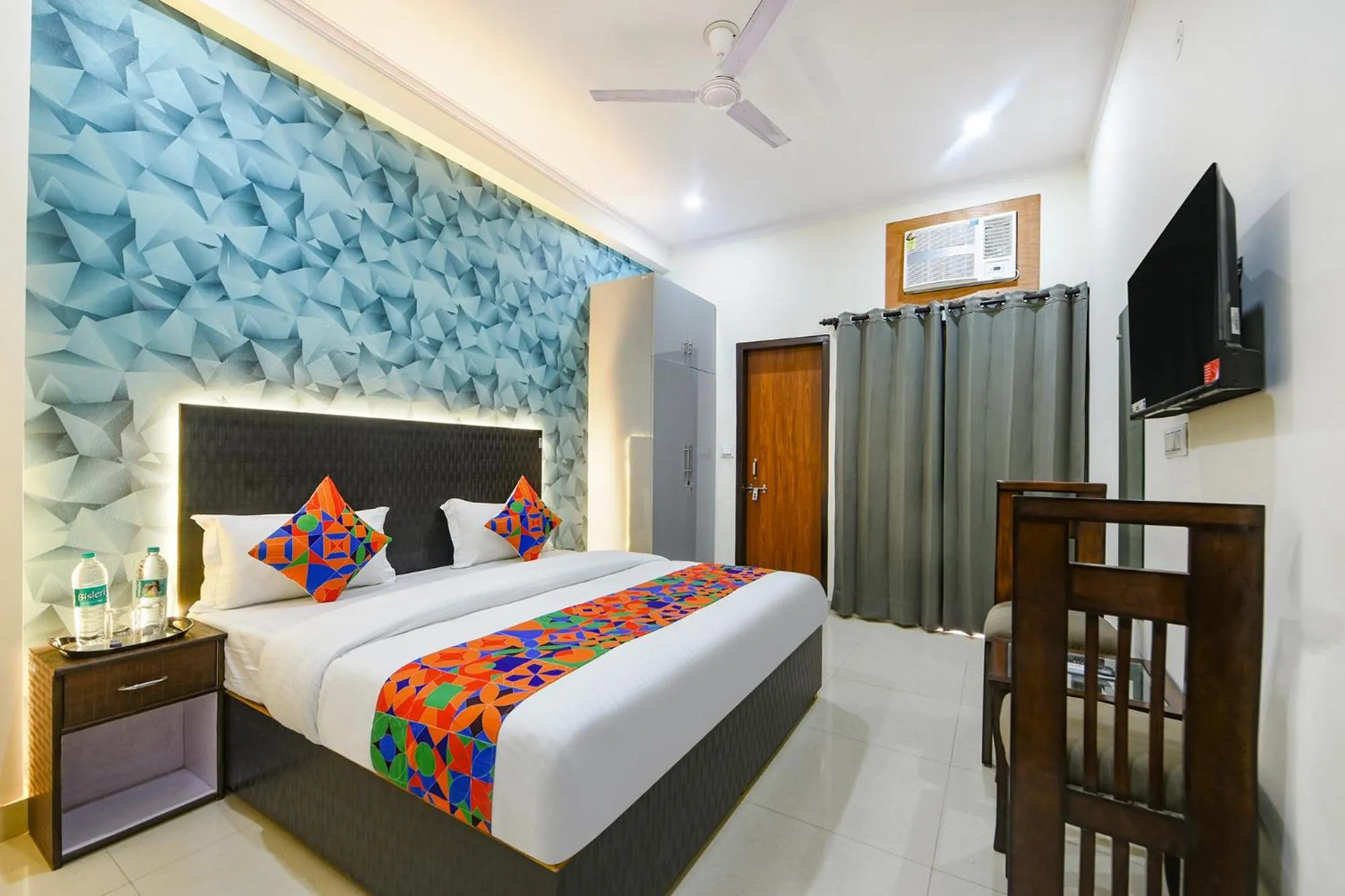 FabHotel VR Residency