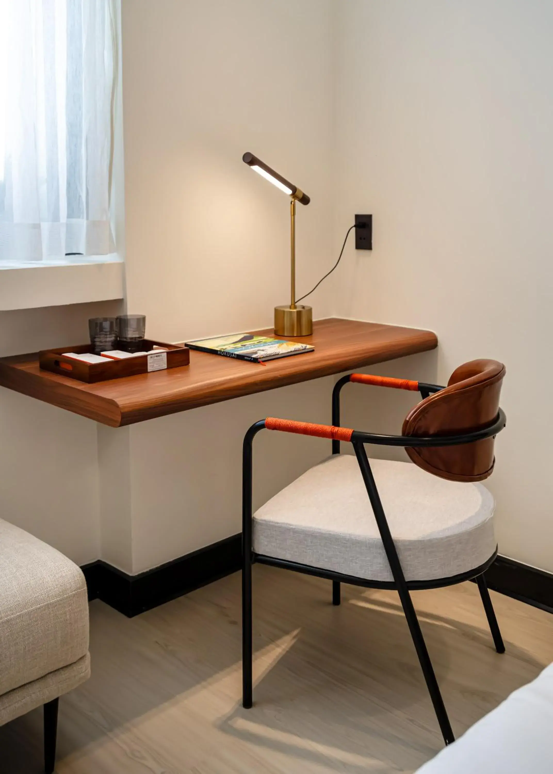 Suite with City View in Metrolux City Contemporary Hotel Suite with City View in Metrolux City Contemporary Hotel