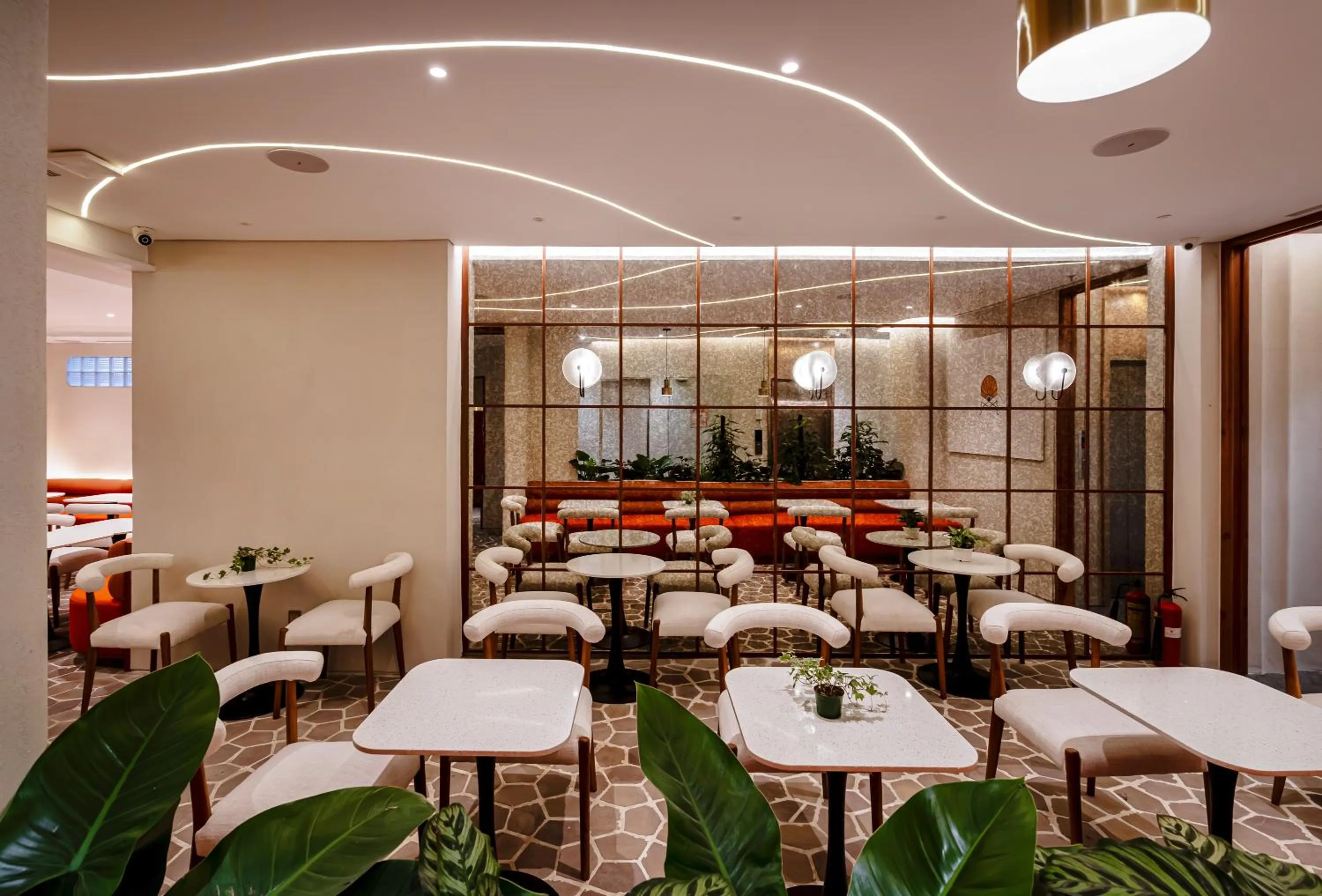 Lounge or bar in Metrolux City Contemporary Hotel