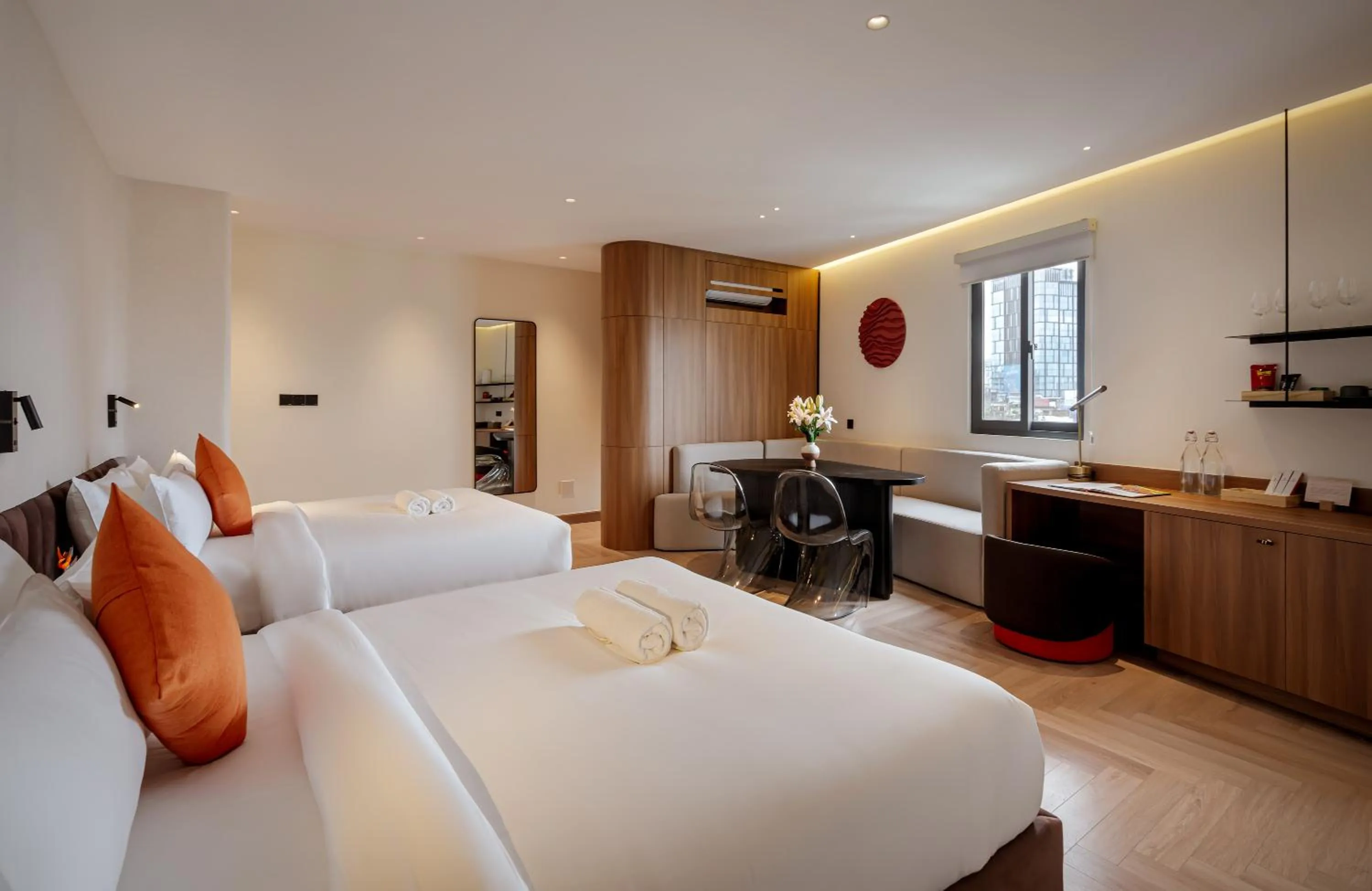 Bed in Metrolux City Contemporary Hotel