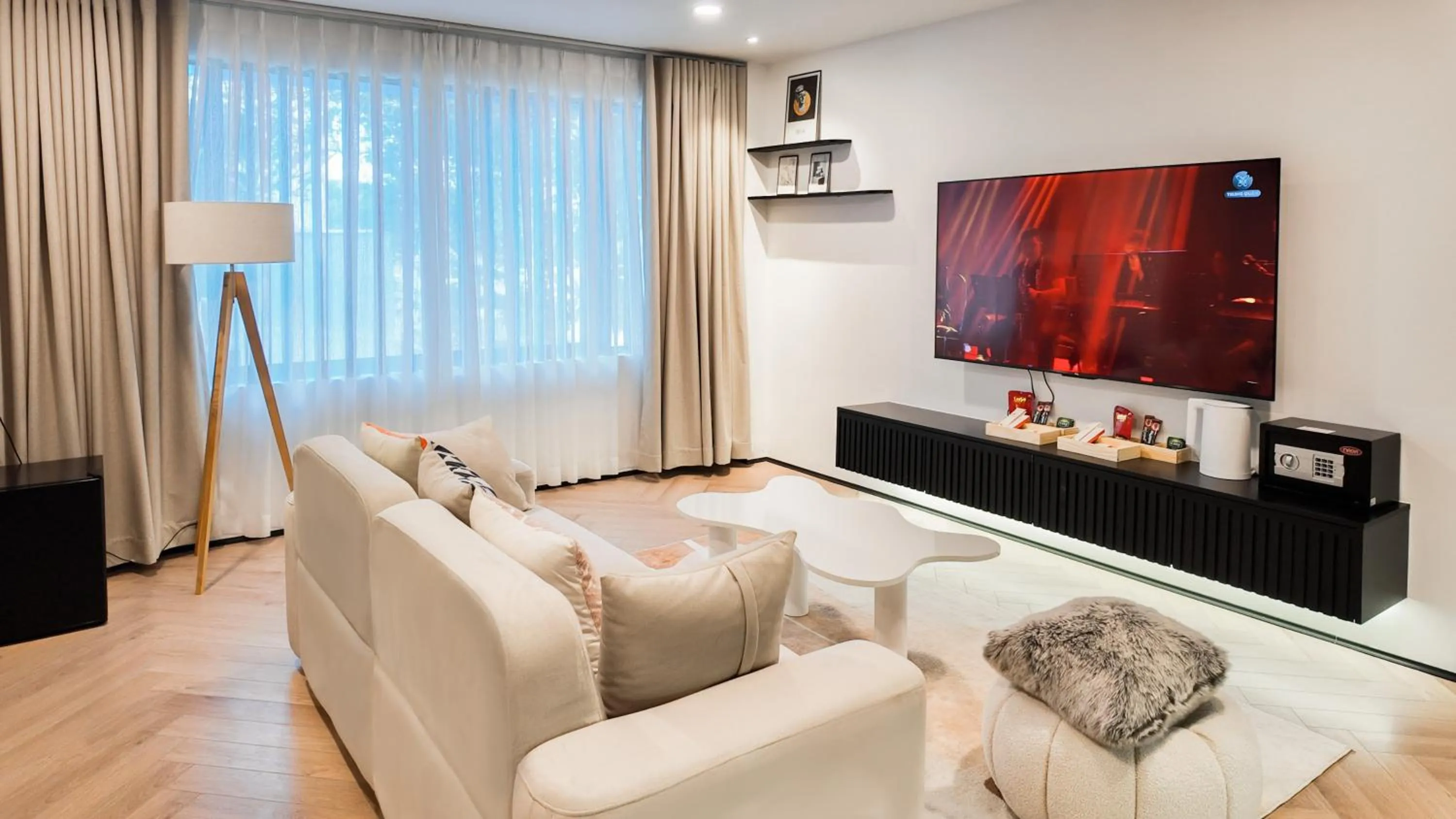 Living room in Metrolux City Contemporary Hotel