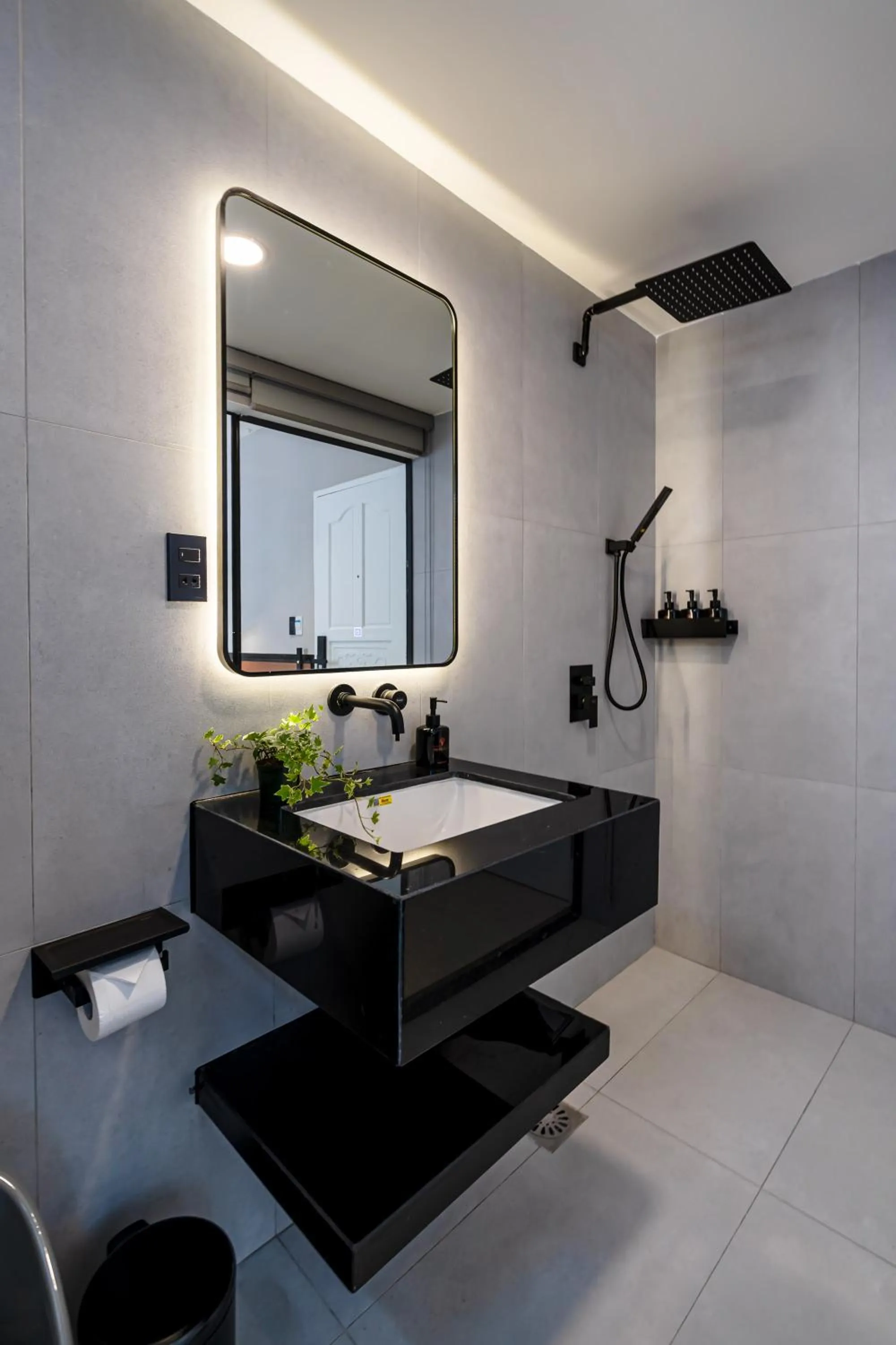 Bathroom in Metrolux City Contemporary Hotel