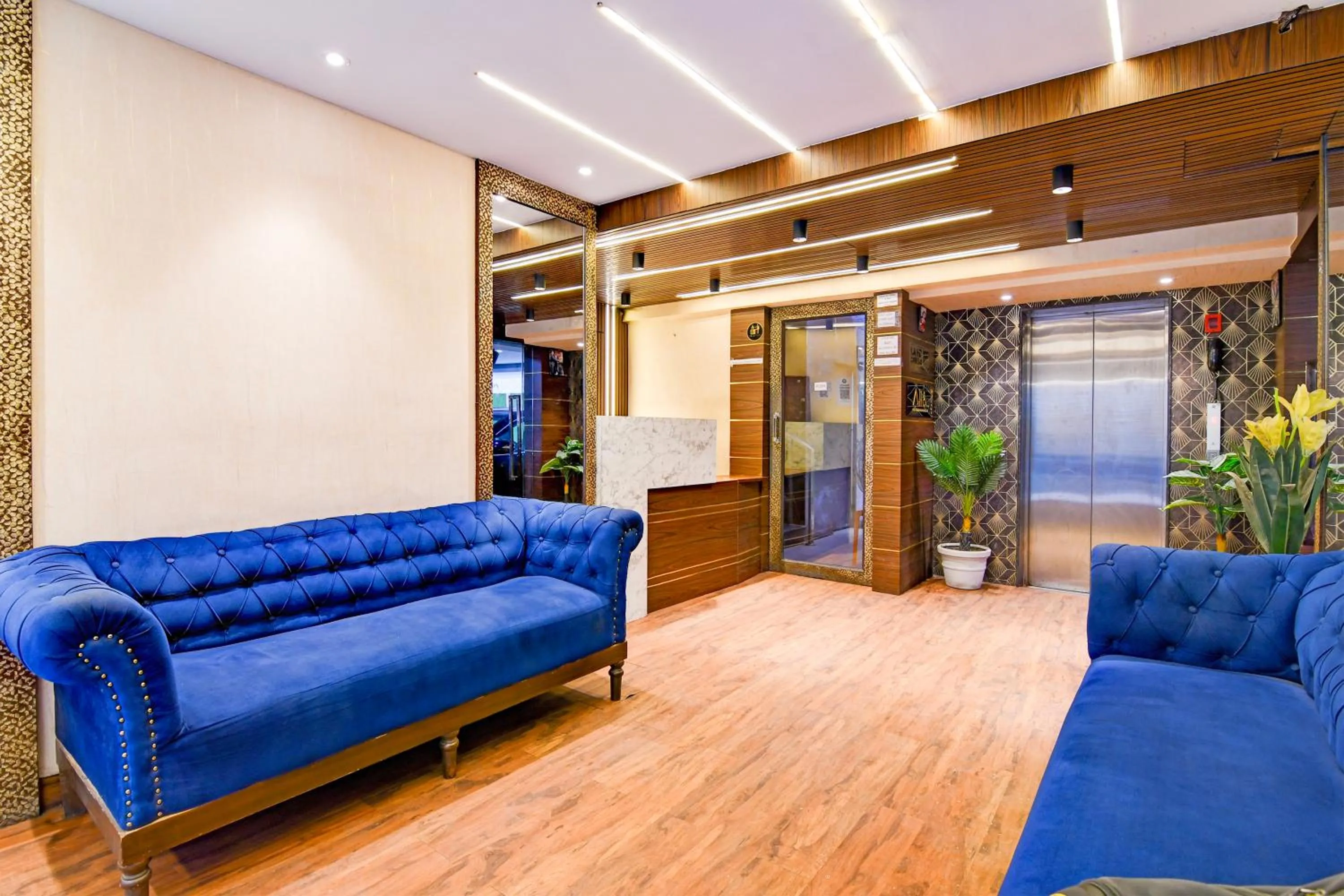 Lobby or reception in Hotel Brill View 500m From ITC Royal Kolkata