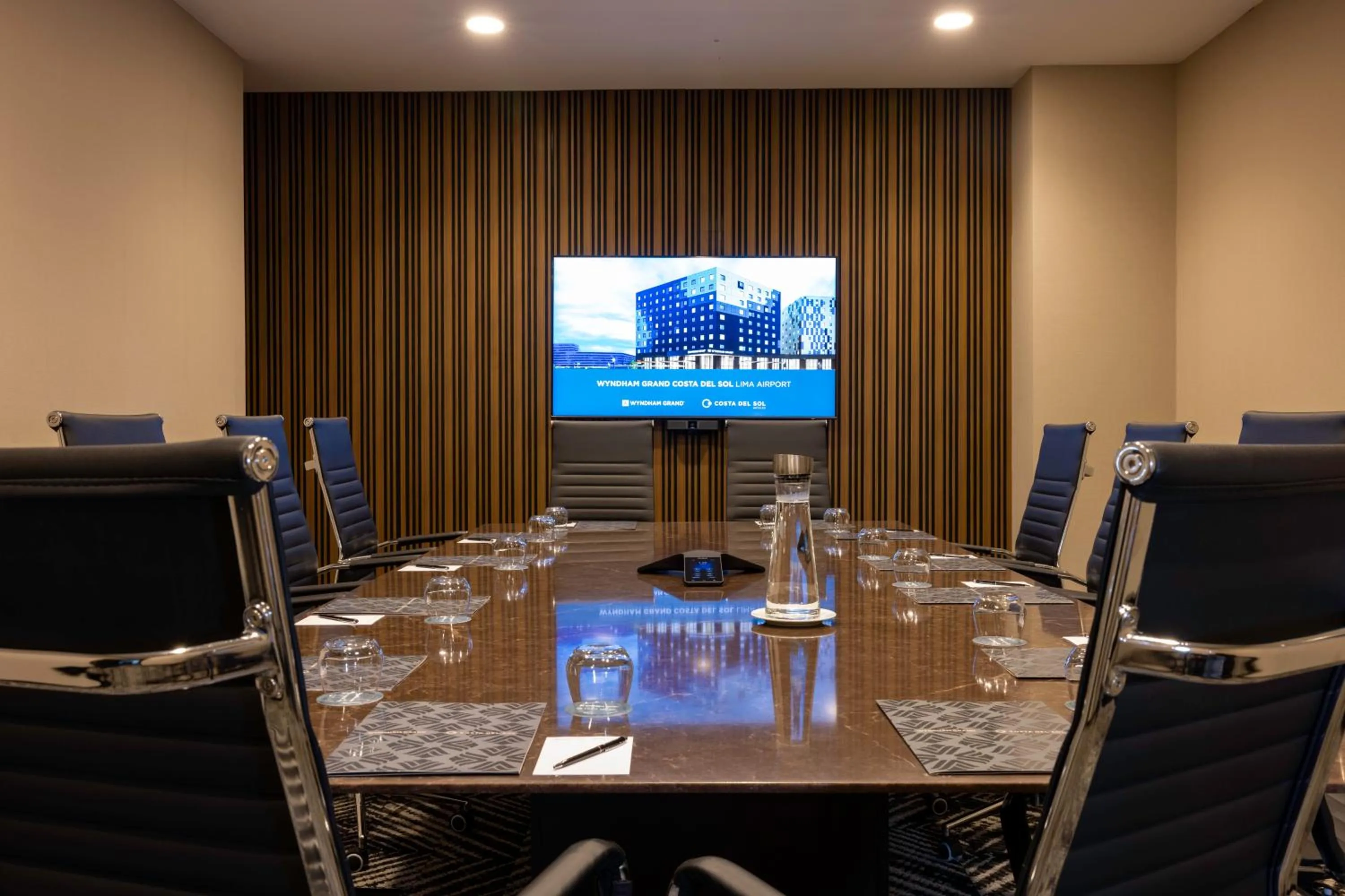 Meeting/conference room in Wyndham Grand Costa Del Sol Lima Airport