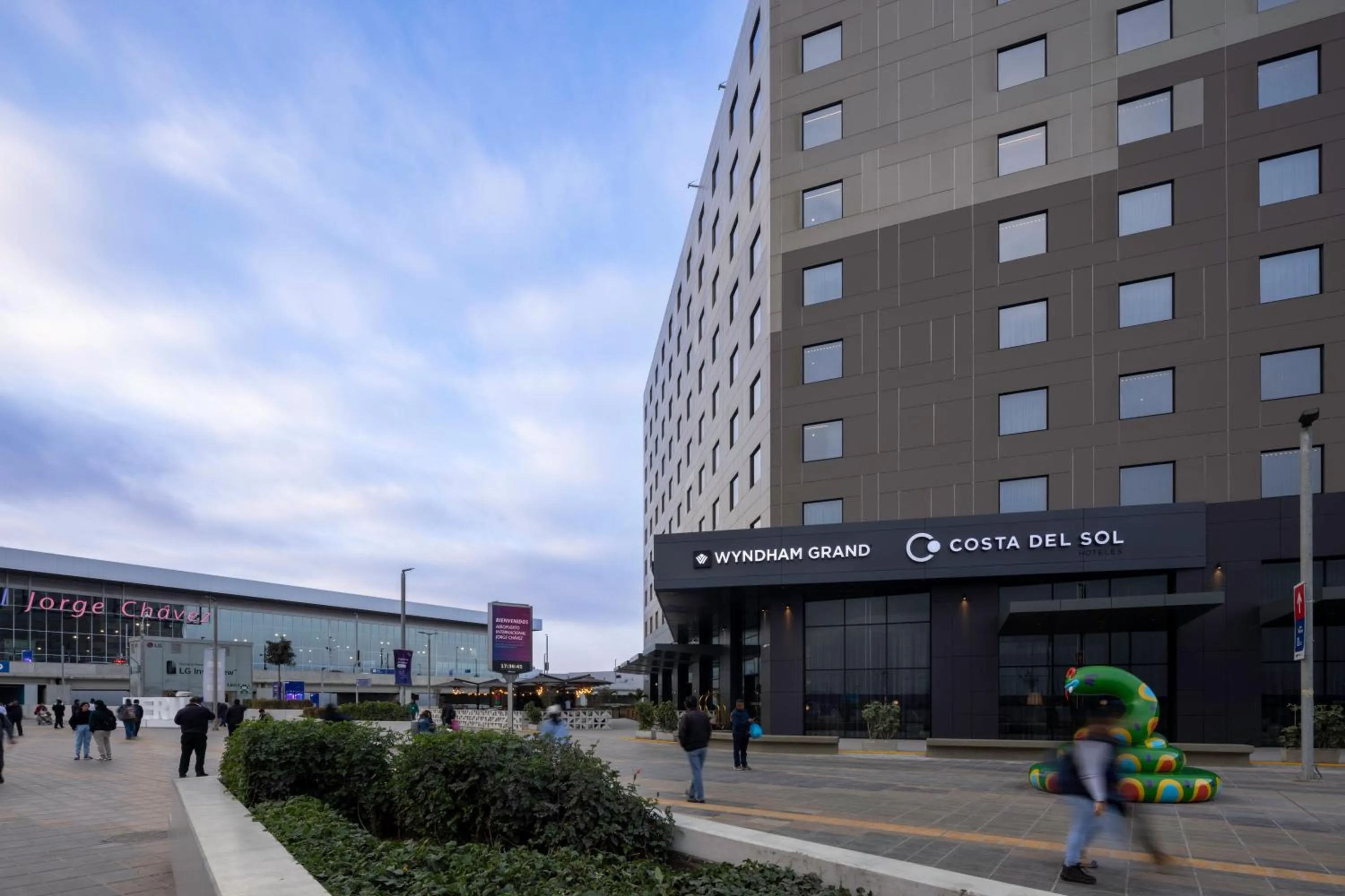 Property building in Wyndham Grand Costa Del Sol Lima Airport
