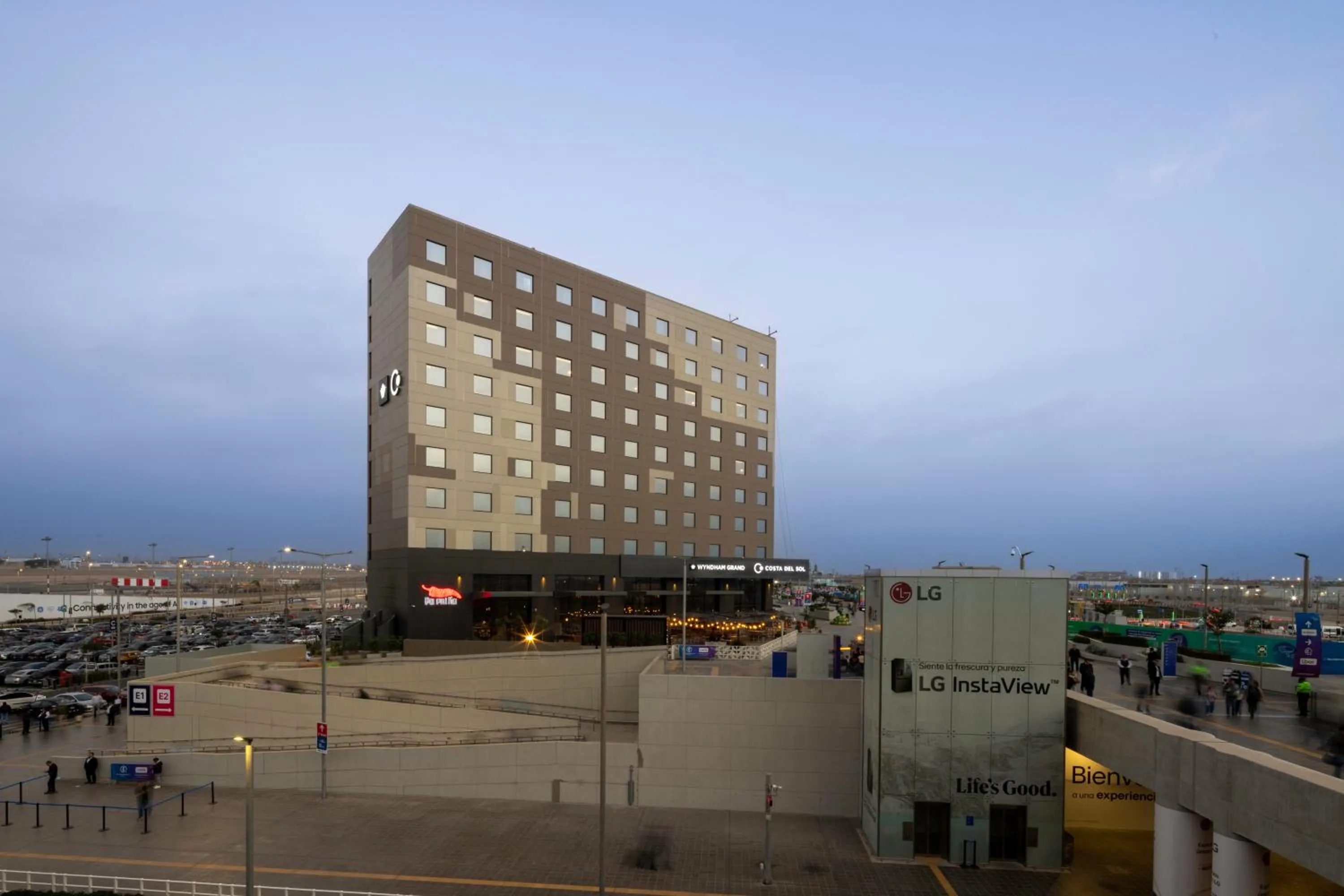 Property building in Wyndham Grand Costa Del Sol Lima Airport
