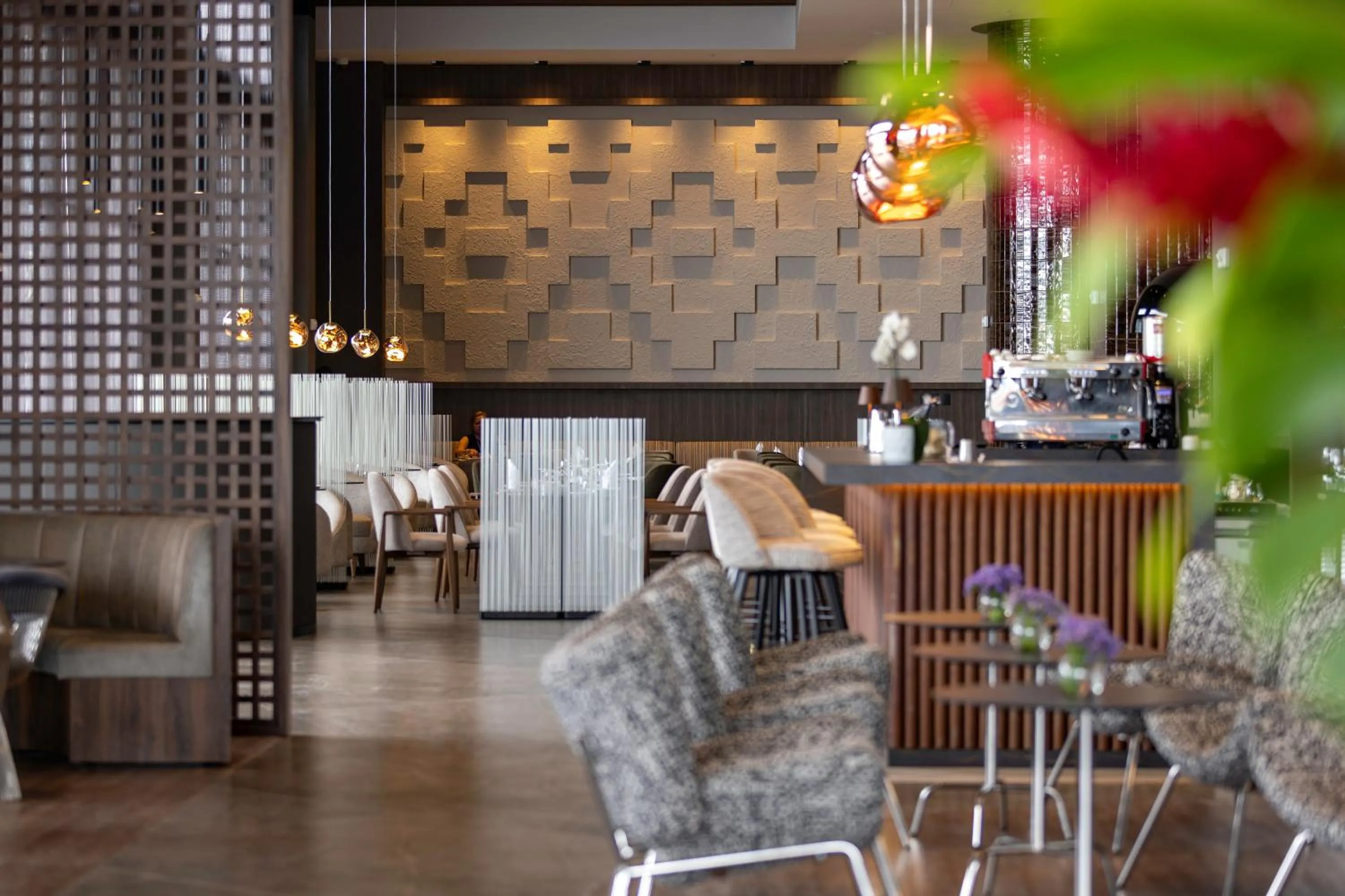 Lounge or bar in Wyndham Grand Costa Del Sol Lima Airport