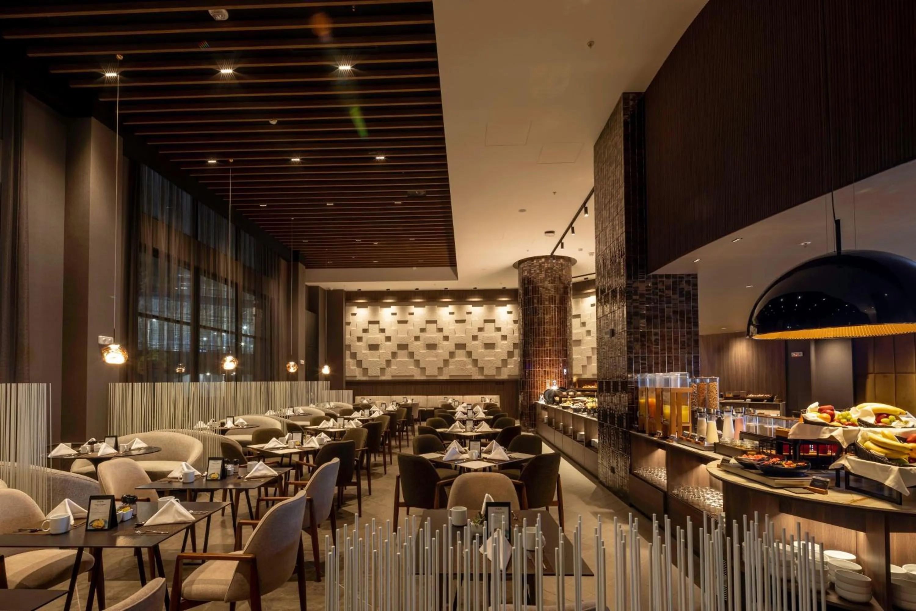 Restaurant/places to eat in Wyndham Grand Costa Del Sol Lima Airport