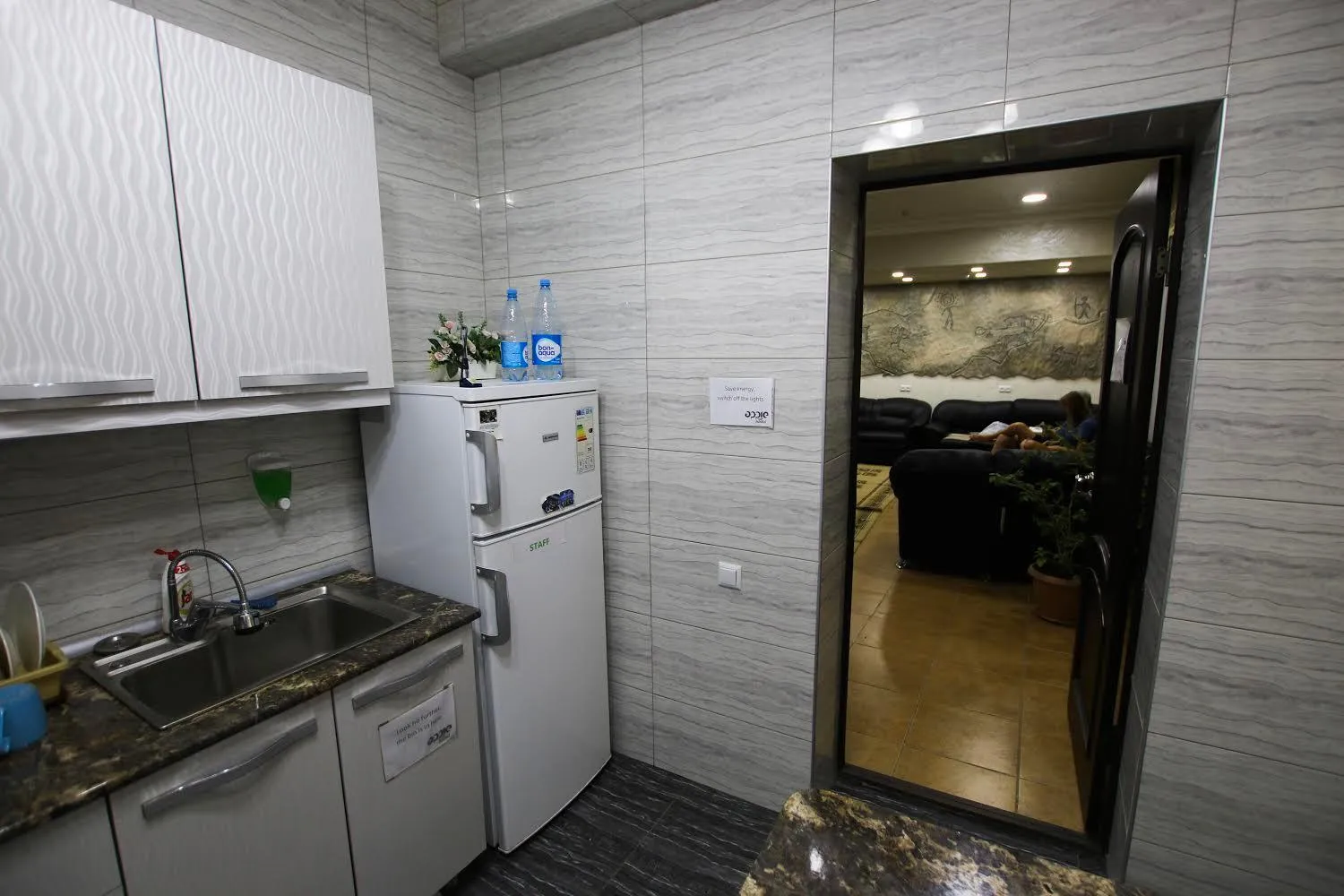 Kitchen or kitchenette in Apple Hostel Bishkek