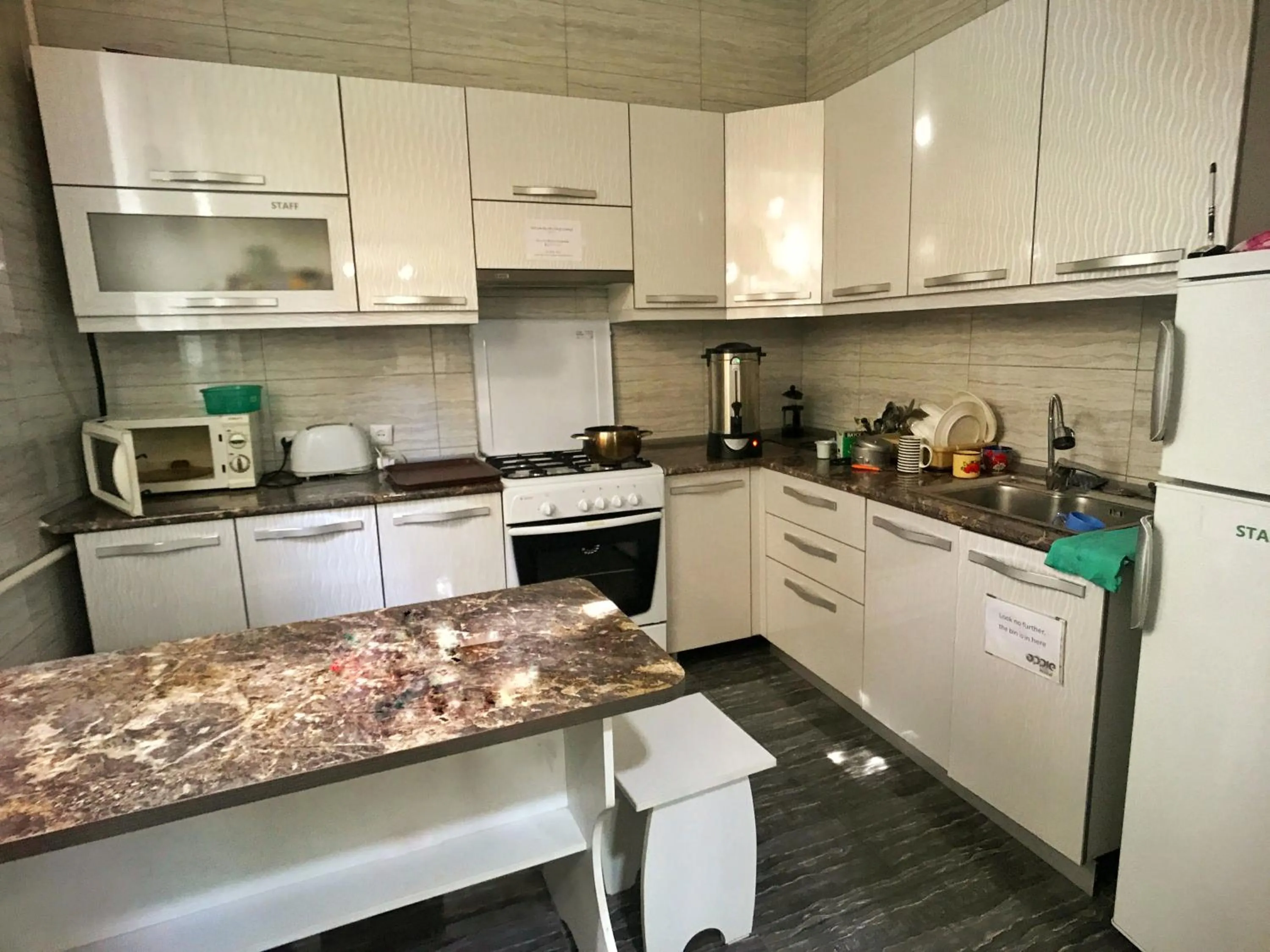 Coffee/tea facilities in Apple Hostel Bishkek