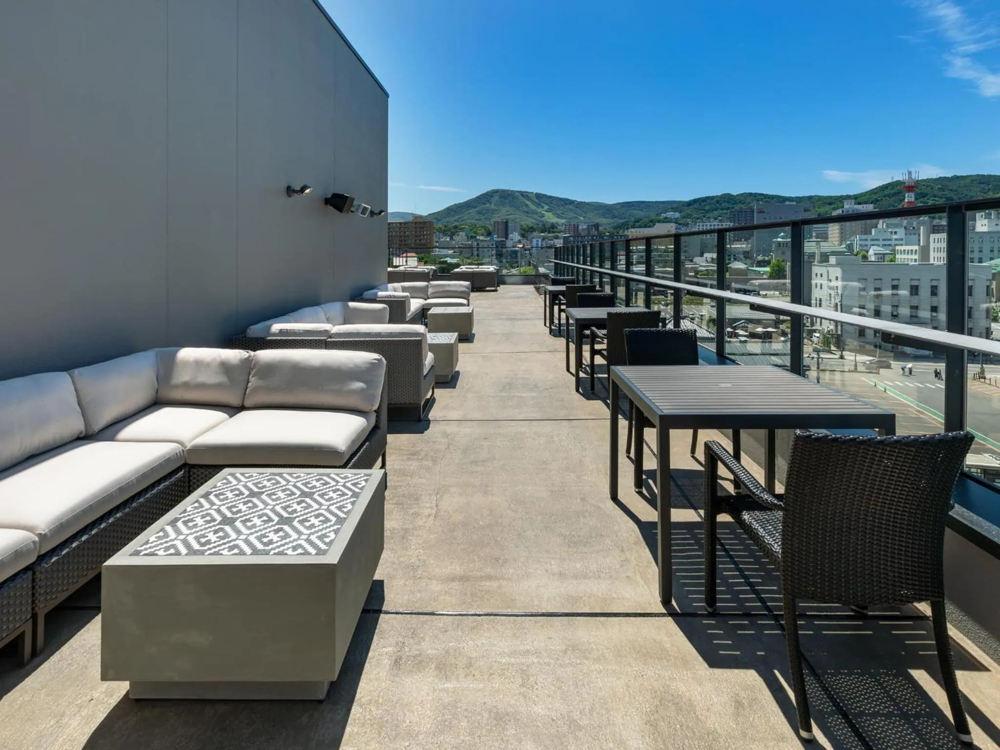 Lounge or bar in Granbell Hotel Otaru