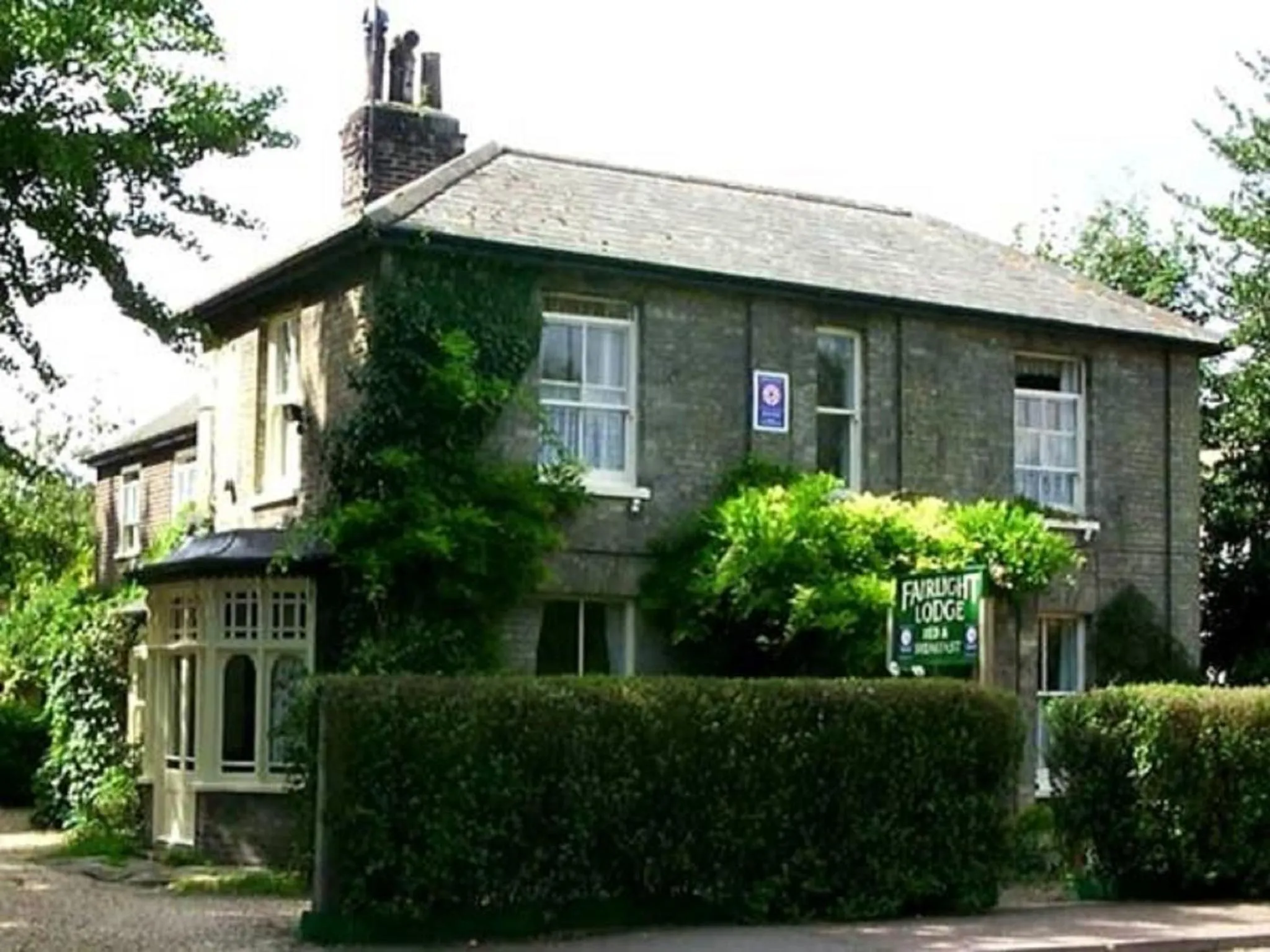 Property building in Fairlight Lodge