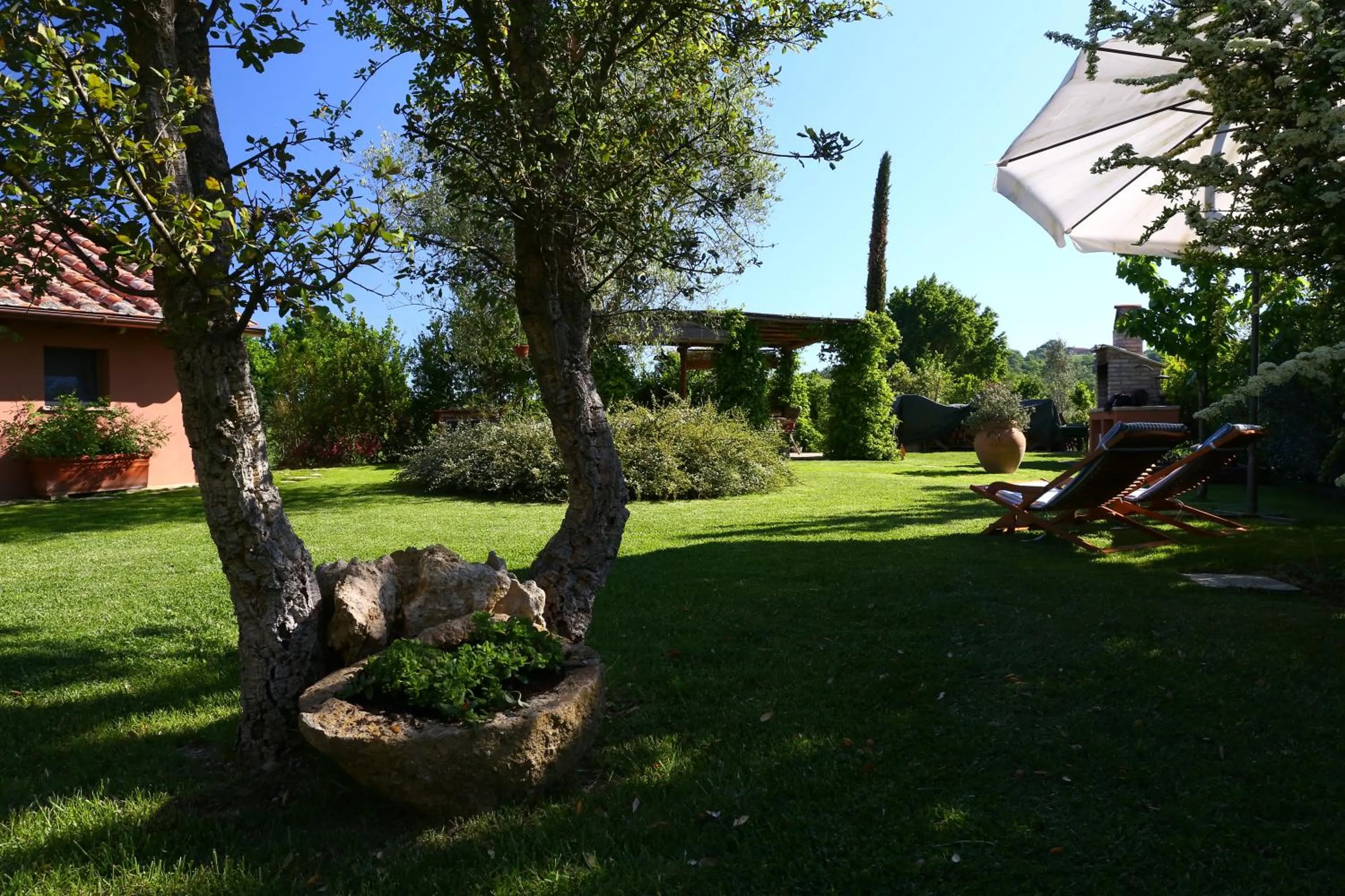 Garden in Le Palazze B&b