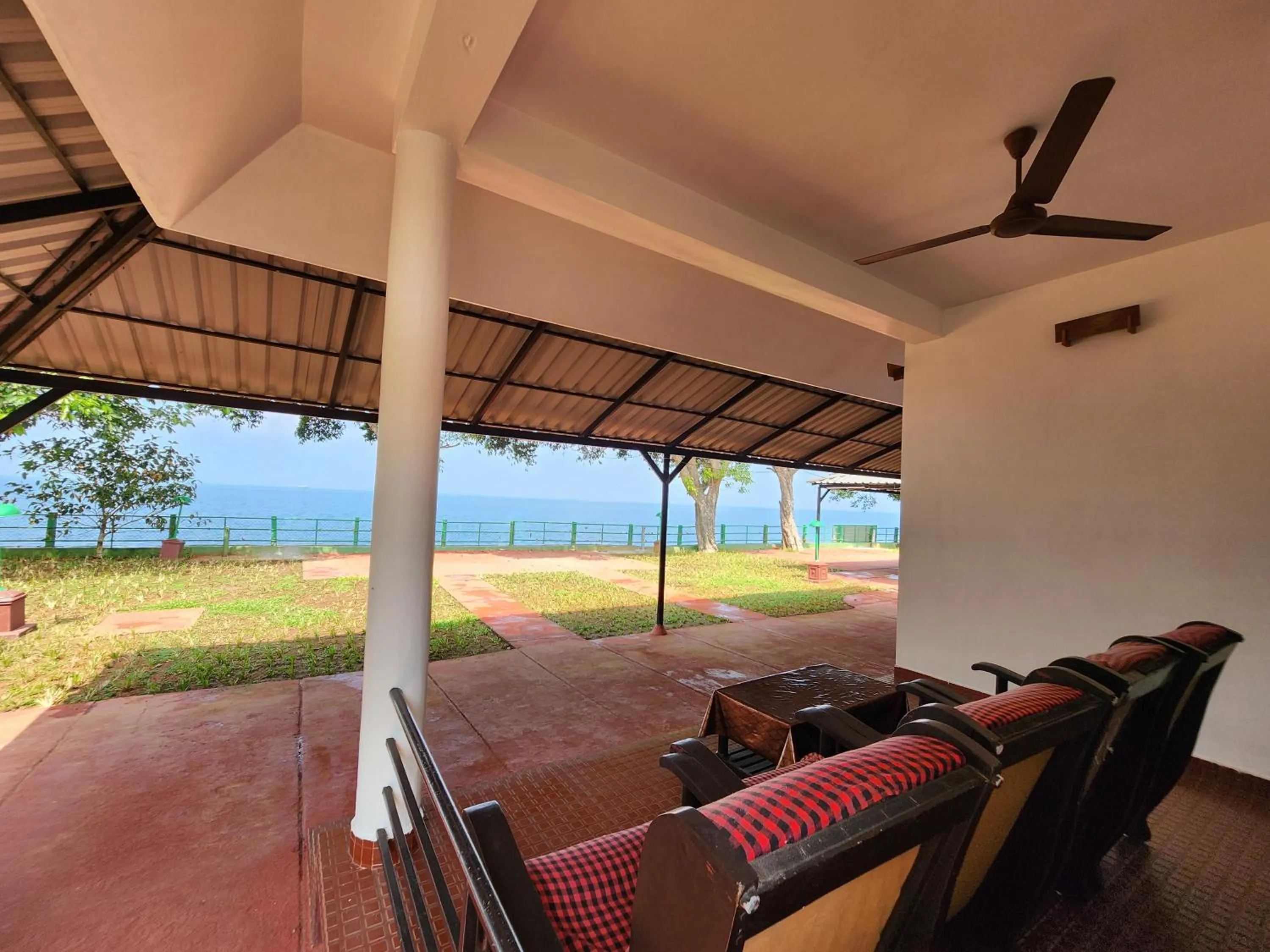 Patio in ILLIKKALAM Lakeside Cottages Kumarakom Kerala