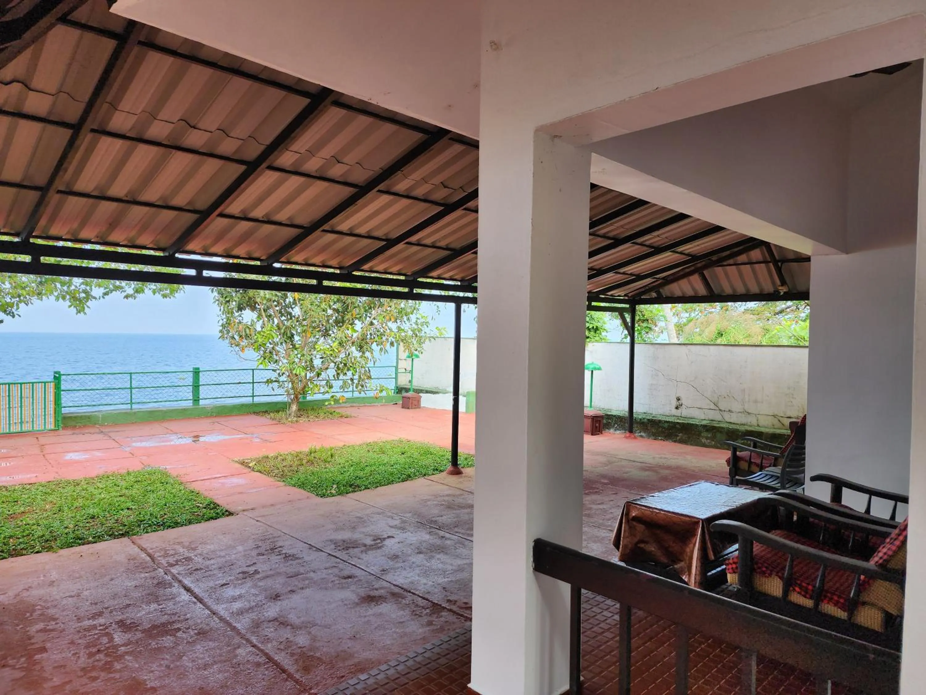 Patio in ILLIKKALAM Lakeside Cottages Kumarakom Kerala