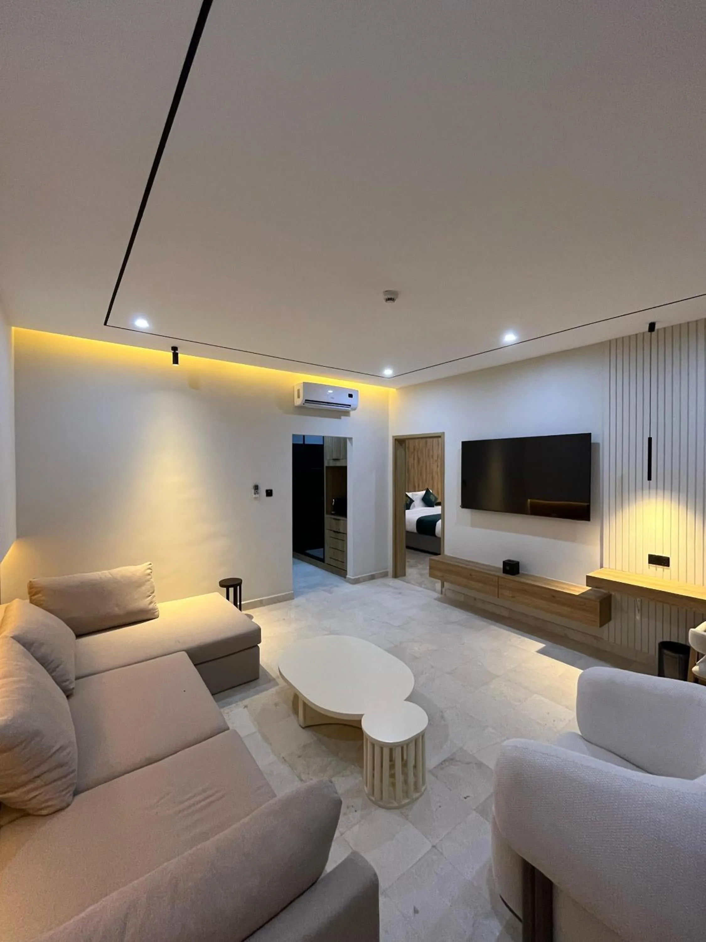 TV and multimedia in Al Sawadi Beach Resort & Spa