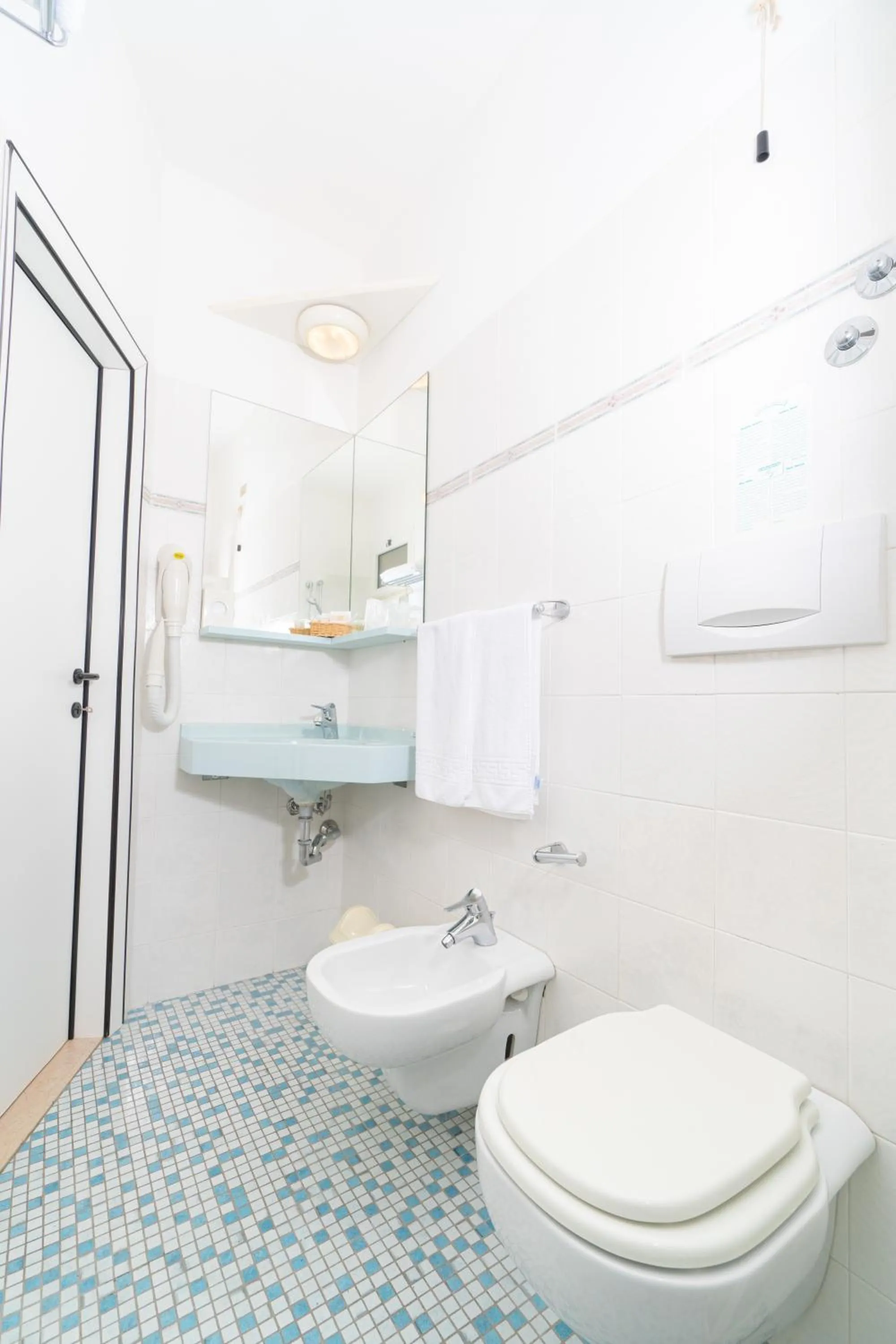 Bathroom in Hotel Sampaoli