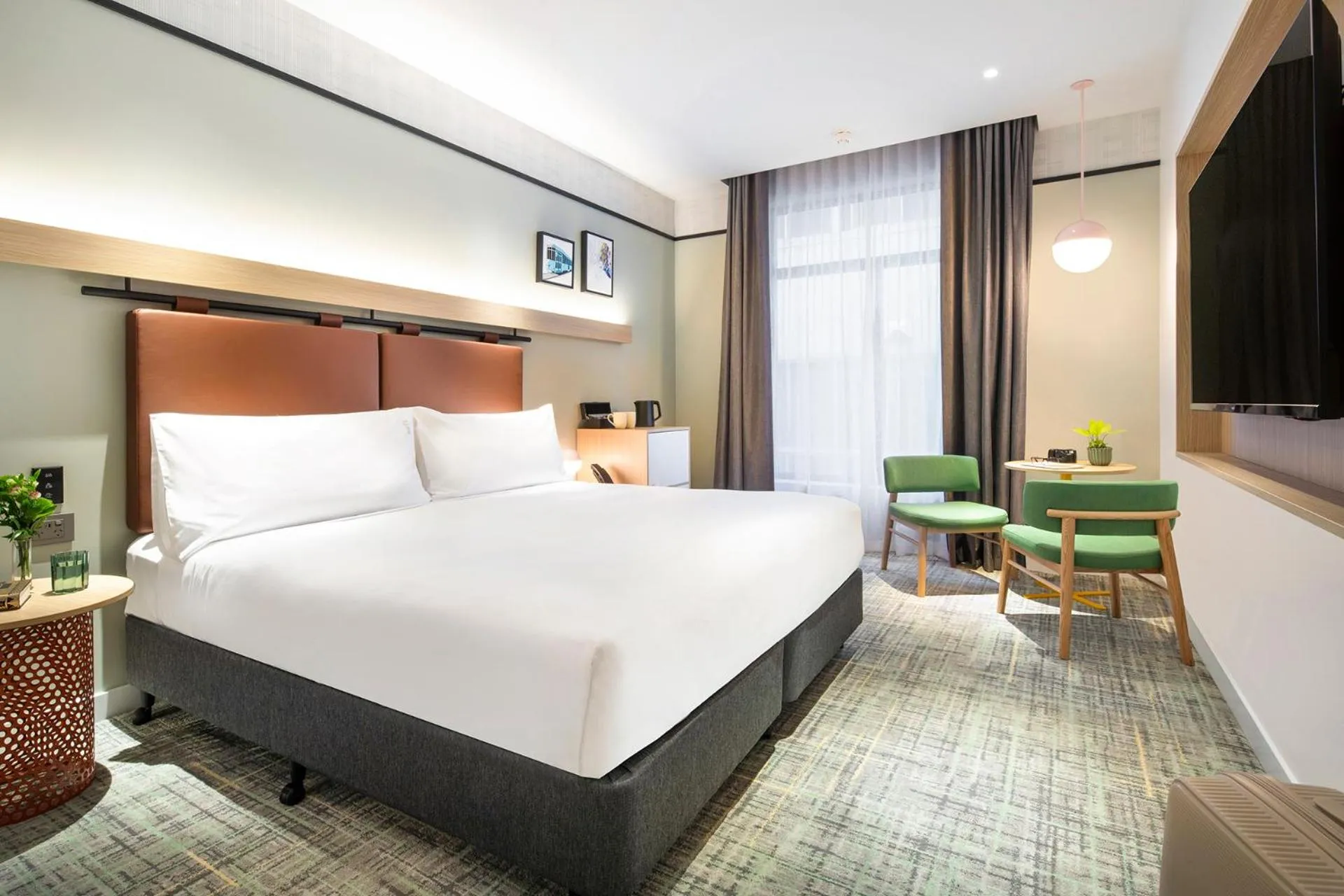 Bedroom, Bed in Holiday Inn Melbourne Bourke Street Mall by IHG