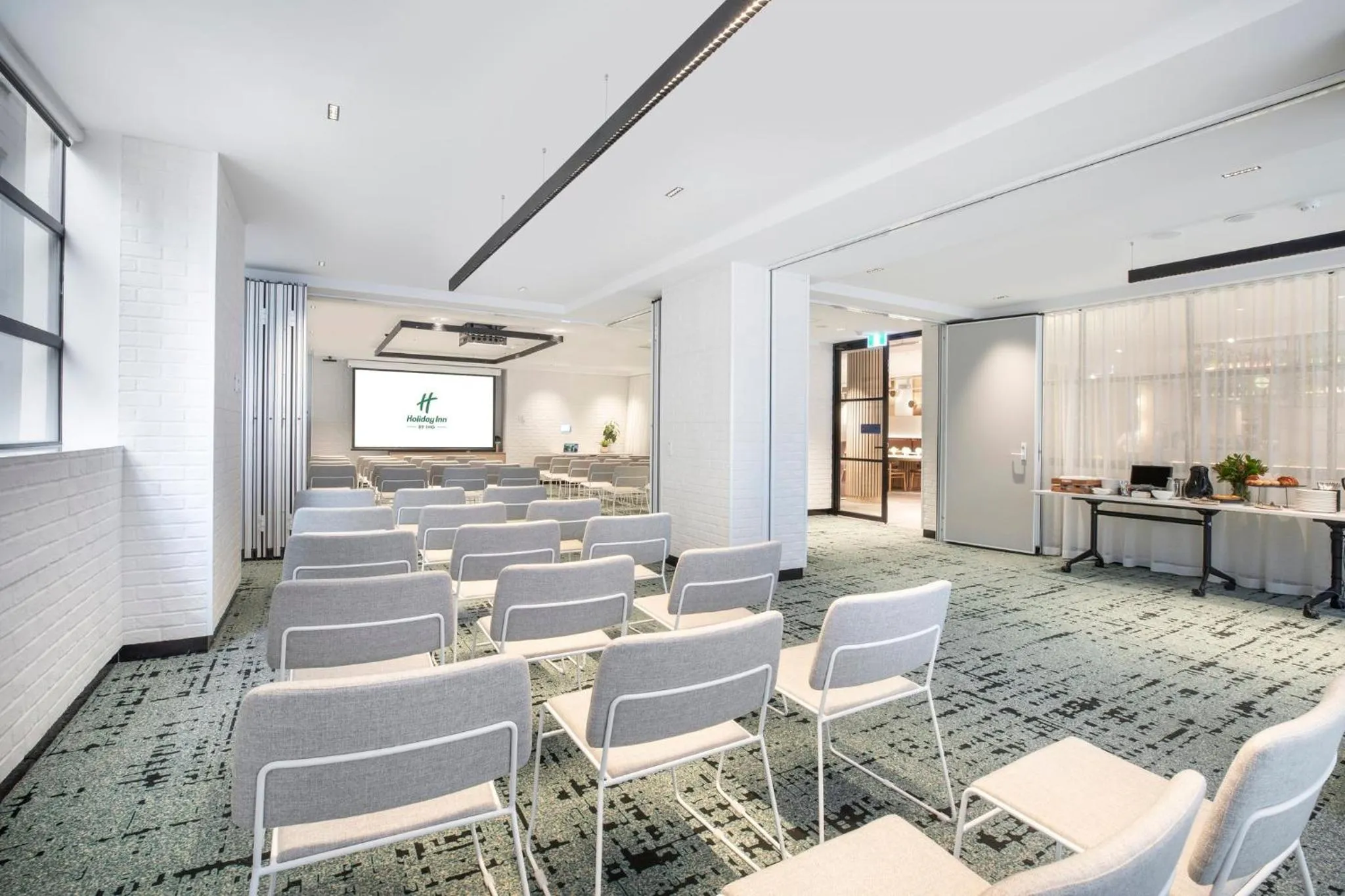 Meeting/conference room in Holiday Inn Melbourne Bourke Street Mall by IHG