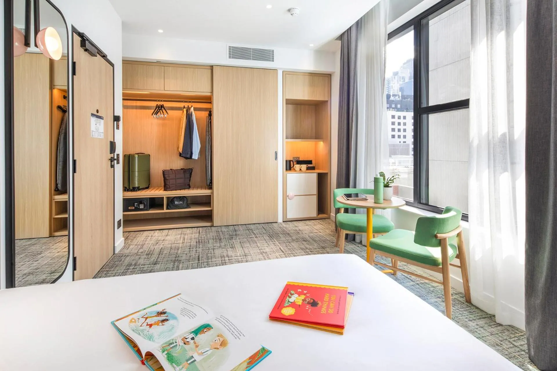 Seating area, Bed in Holiday Inn Melbourne Bourke Street Mall by IHG