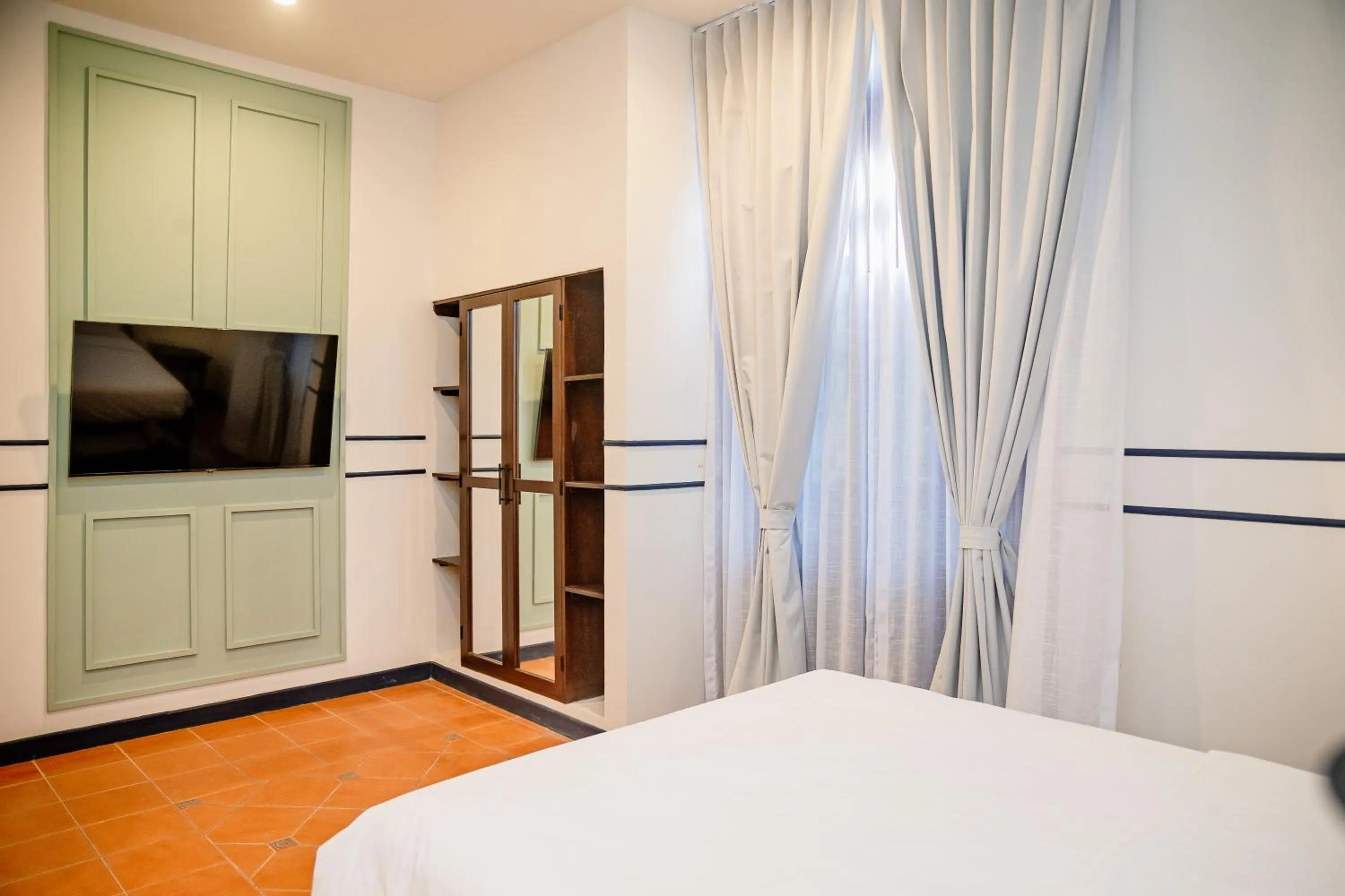 TV and multimedia, Bed in voco Lake Nicaragua - Granada by IHG