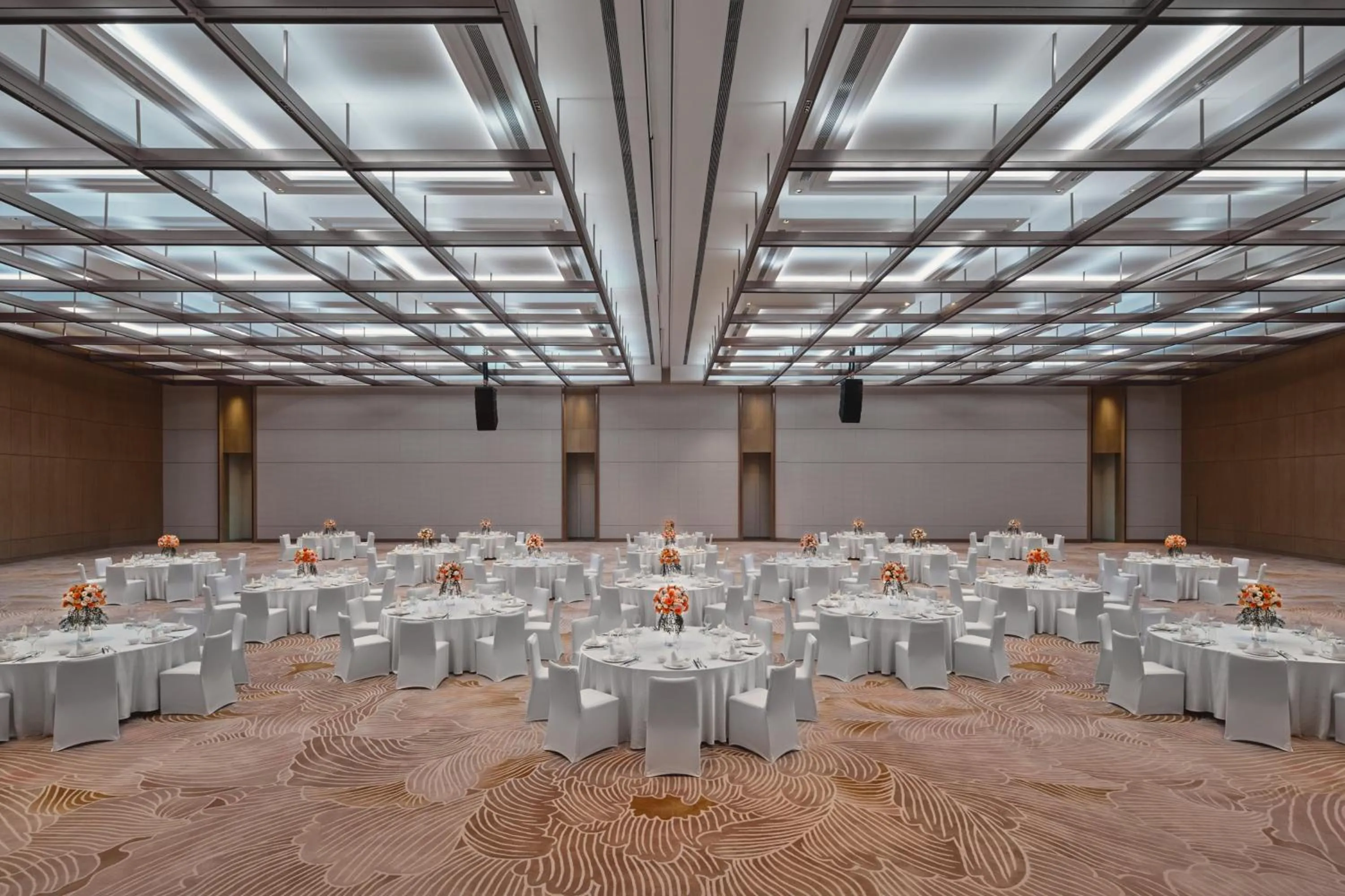 Banquet/Function facilities in Crowne Plaza Wuhan Tianhe Airport by IHG